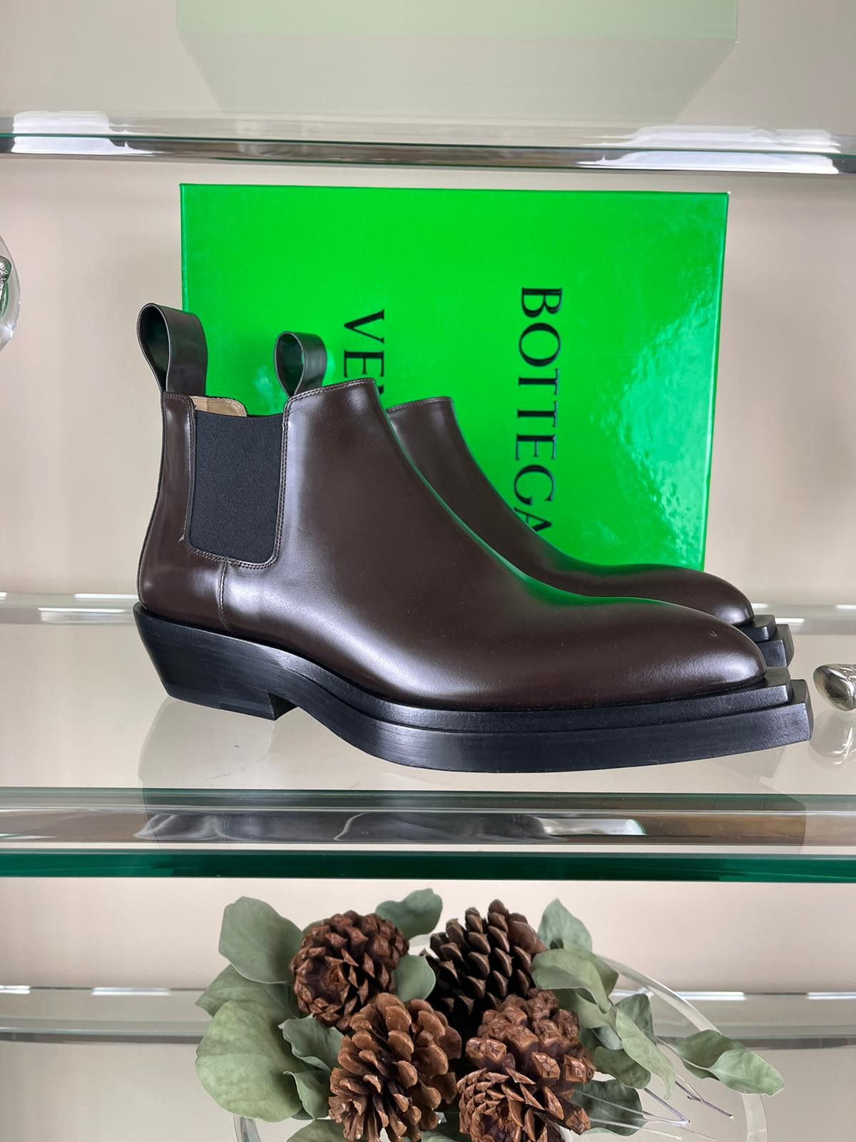 Bottega Veneta Chisel Boots in Osaka Shiny Leather in Dark Brown Size US 13 / EU 46 - 1 Thumbnail
