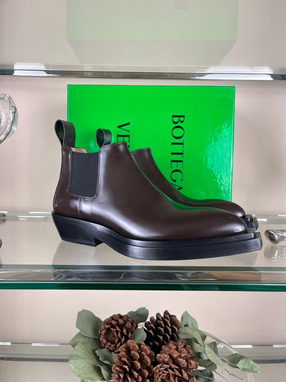 Bottega Veneta Chisel Boots in Osaka Shiny Leather in Dark Brown Size US 13 / EU 46 - 3 Thumbnail
