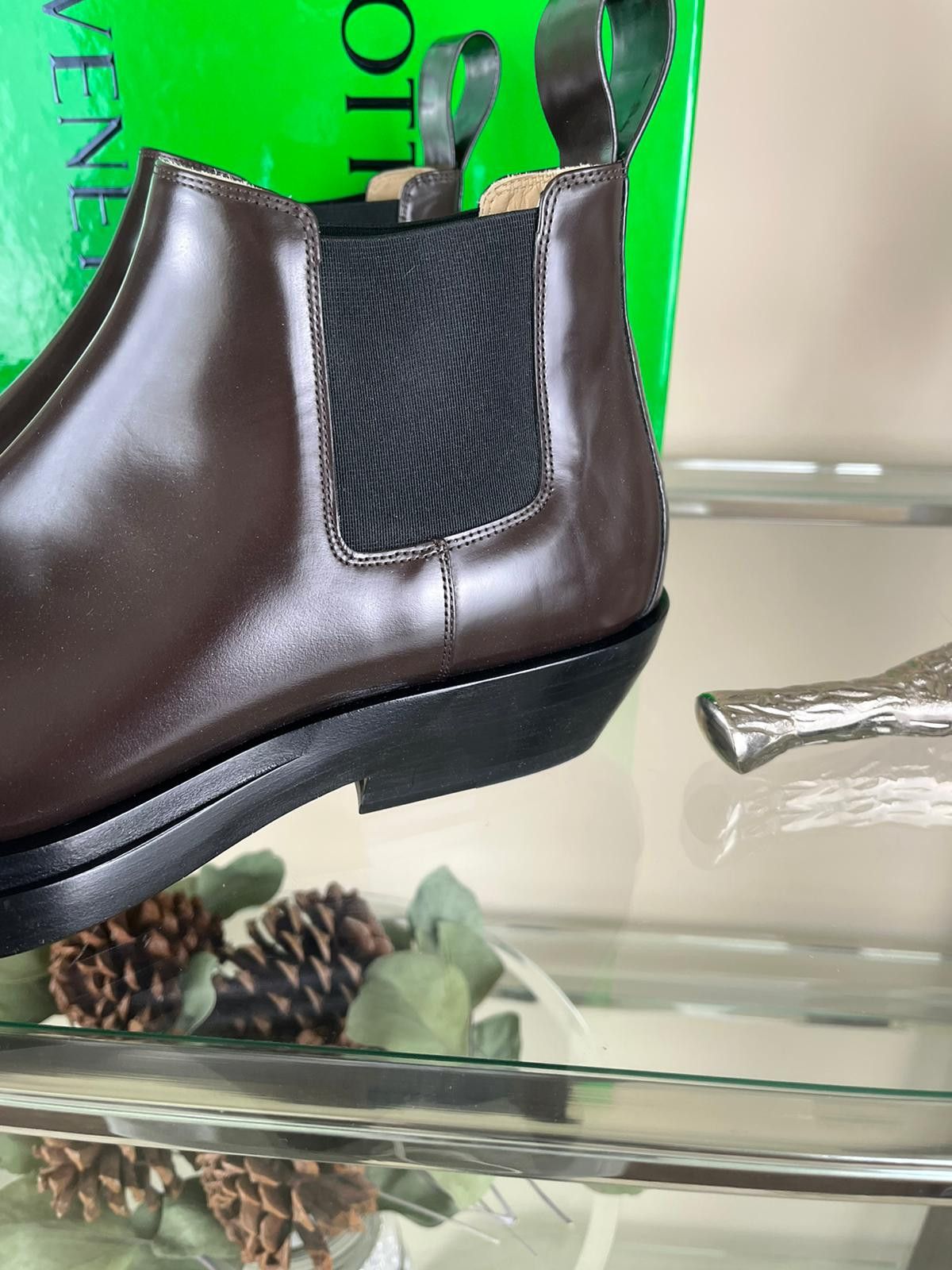 Bottega Veneta Chisel Boots in Osaka Shiny Leather in Dark Brown Size US 13 / EU 46 - 8 Thumbnail