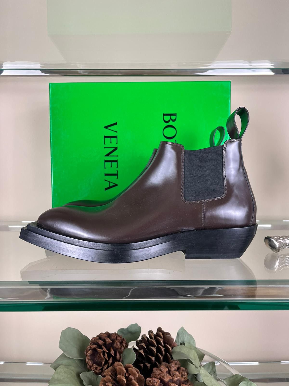 Bottega Veneta Chisel Boots in Osaka Shiny Leather in Dark Brown Size US 13 / EU 46 - 10 Thumbnail
