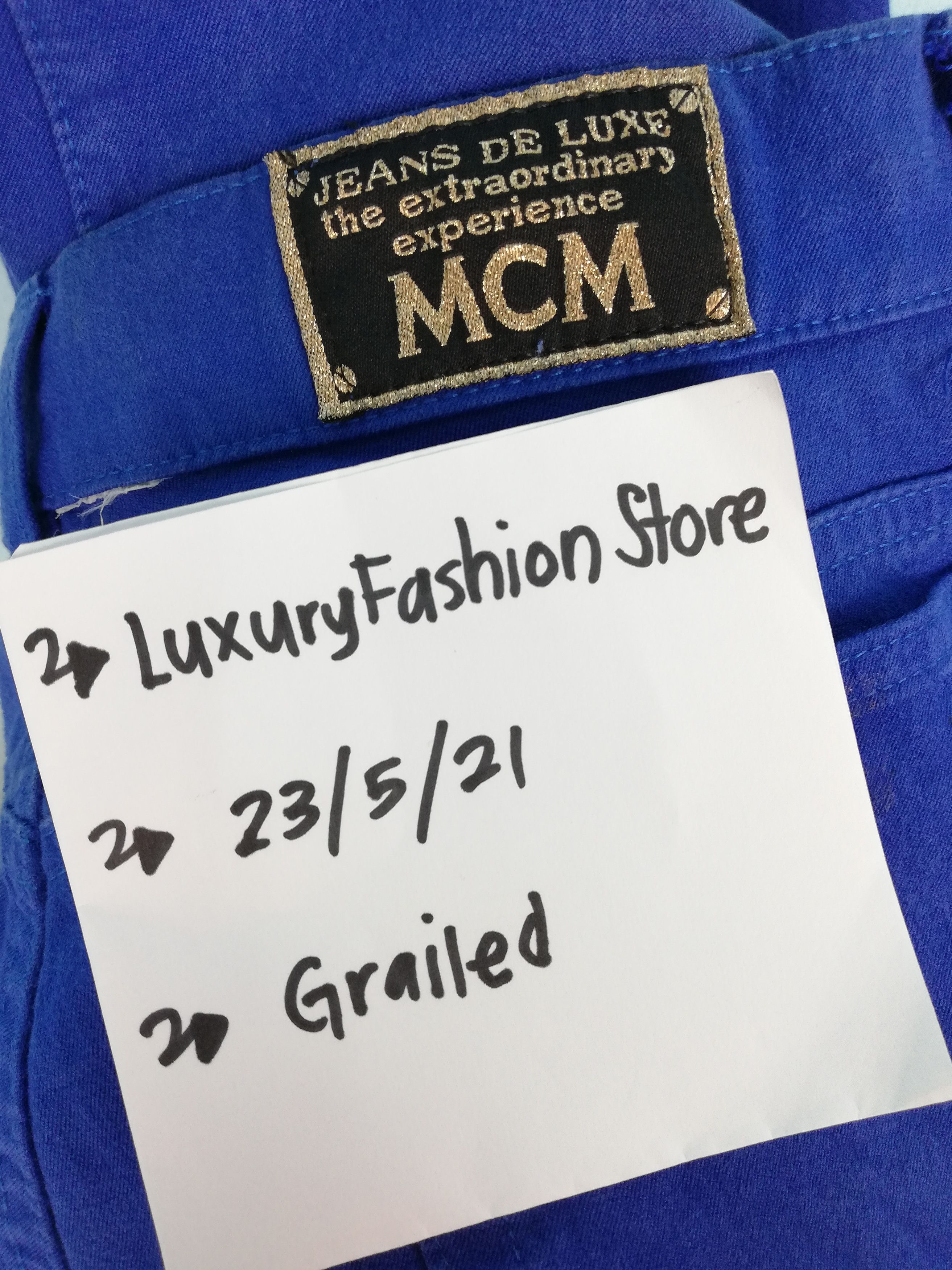 Denime × MCM 🔥🔥Authentic 90's MCM Embroidery Denime Jeans De Luxe women Size 29" - 4 Thumbnail