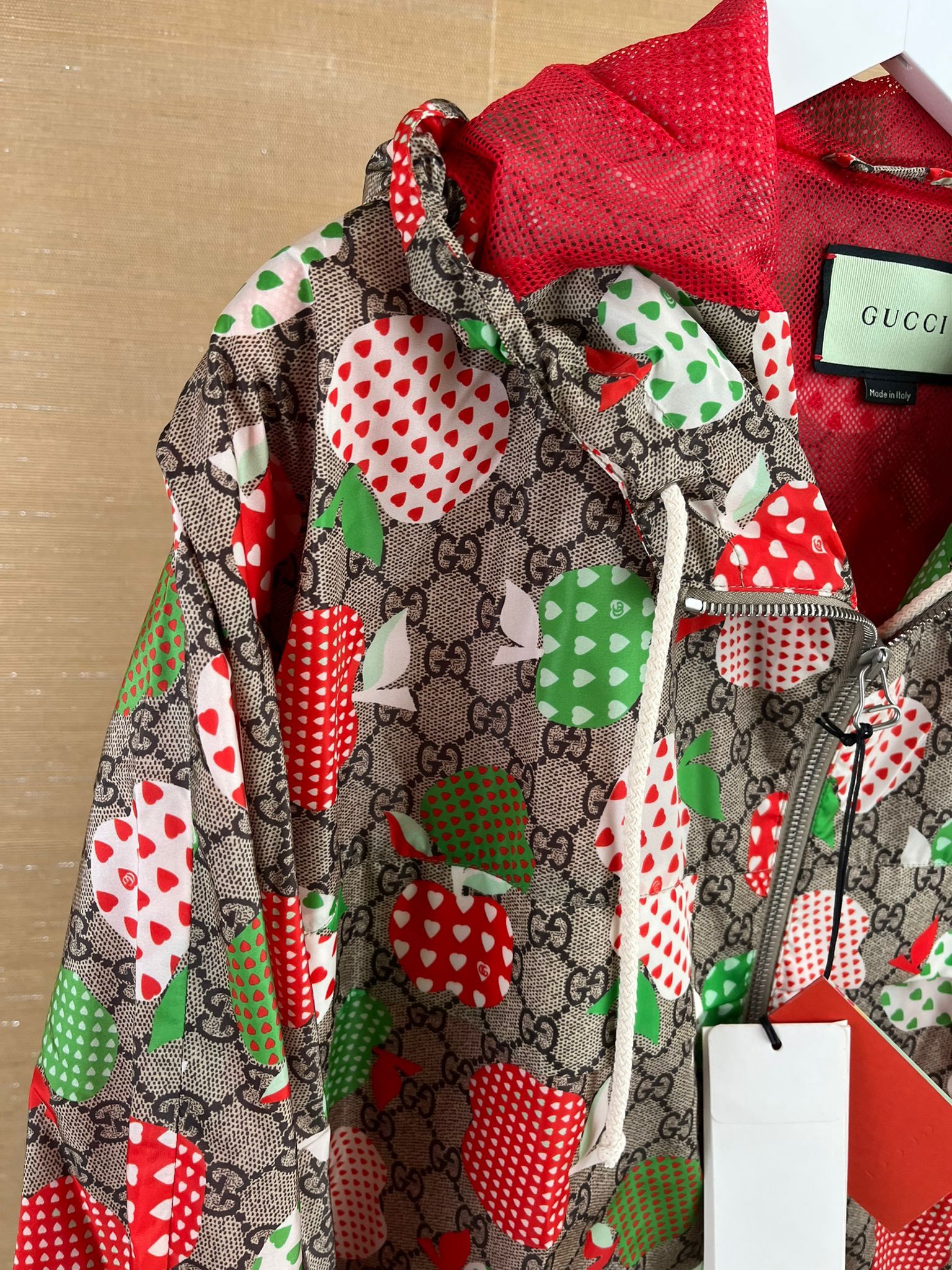 Gucci o1rshd GG Monogram Apple Hearts on Nylon in Light Brown Size US M / EU 48-50 / 2 - 4 Thumbnail