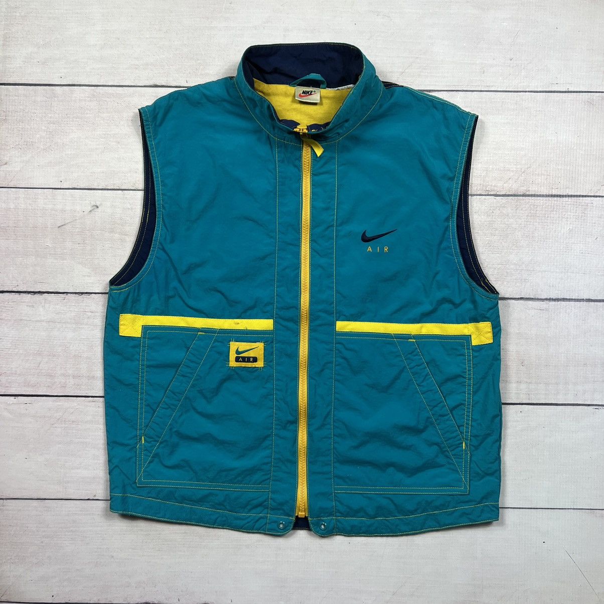 Nike Vintage 90’s Nike Vest Size US S / EU 44-46 / 1 - 1 Thumbnail