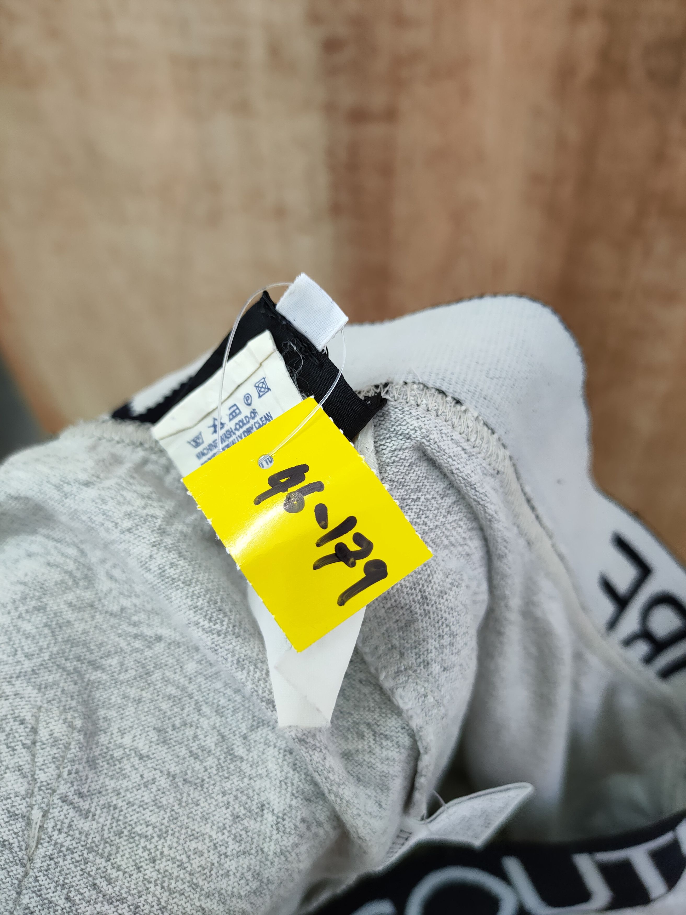 Versace Versace Jeans Couture Sleapwear jogger pants #46-179 Size US 30 / EU 46 - 14 Thumbnail