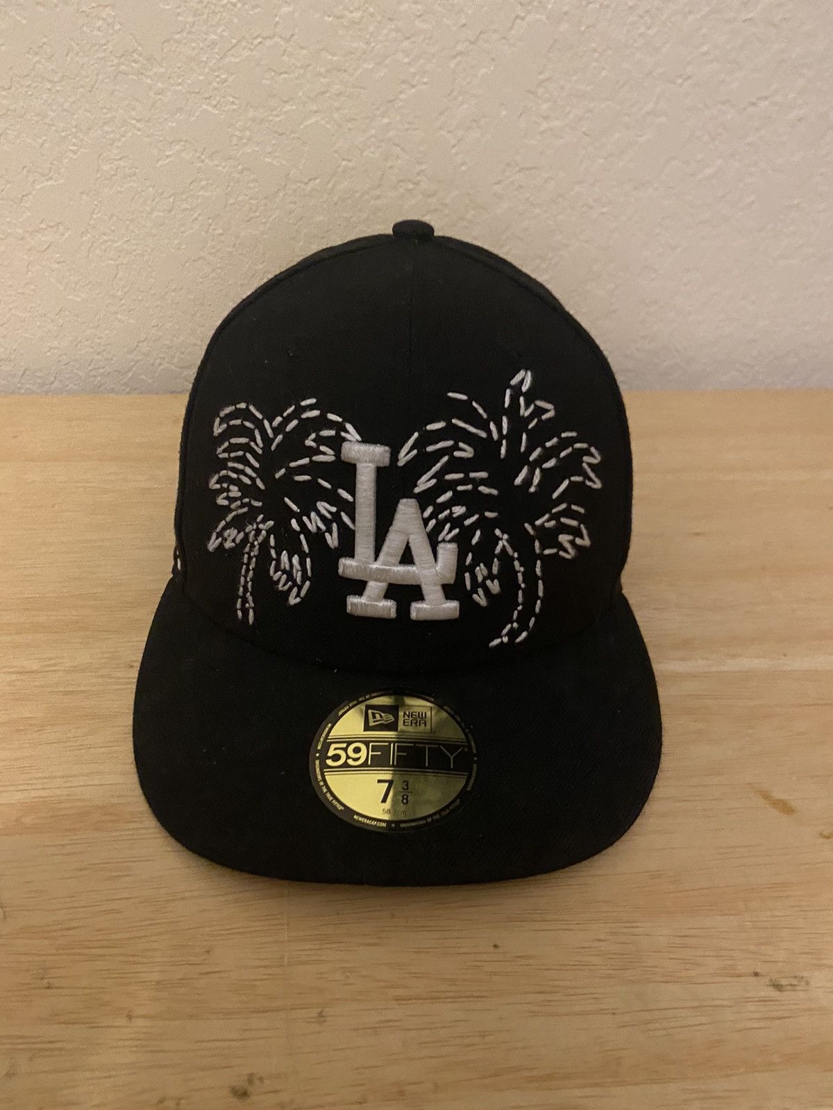 Hats La Wash Vivienne Westwood Fitted Cap | WHAT'S ON THE STAR?
