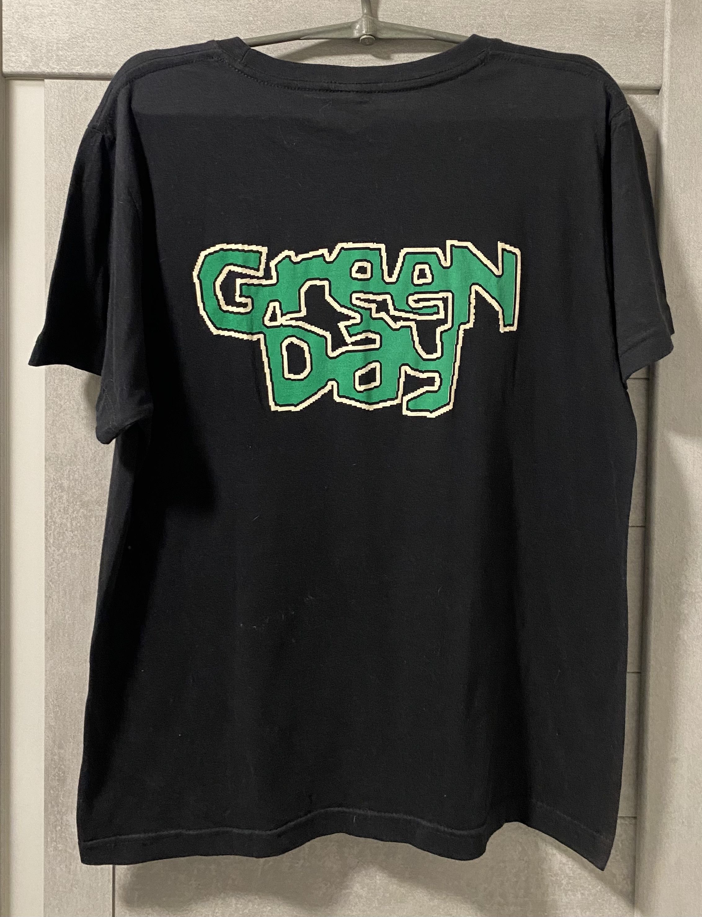 Band Tees × Vintage Vintage 2000s Green Day t-shirt Size US S / EU 44-46 / 1 - 2 Thumbnail