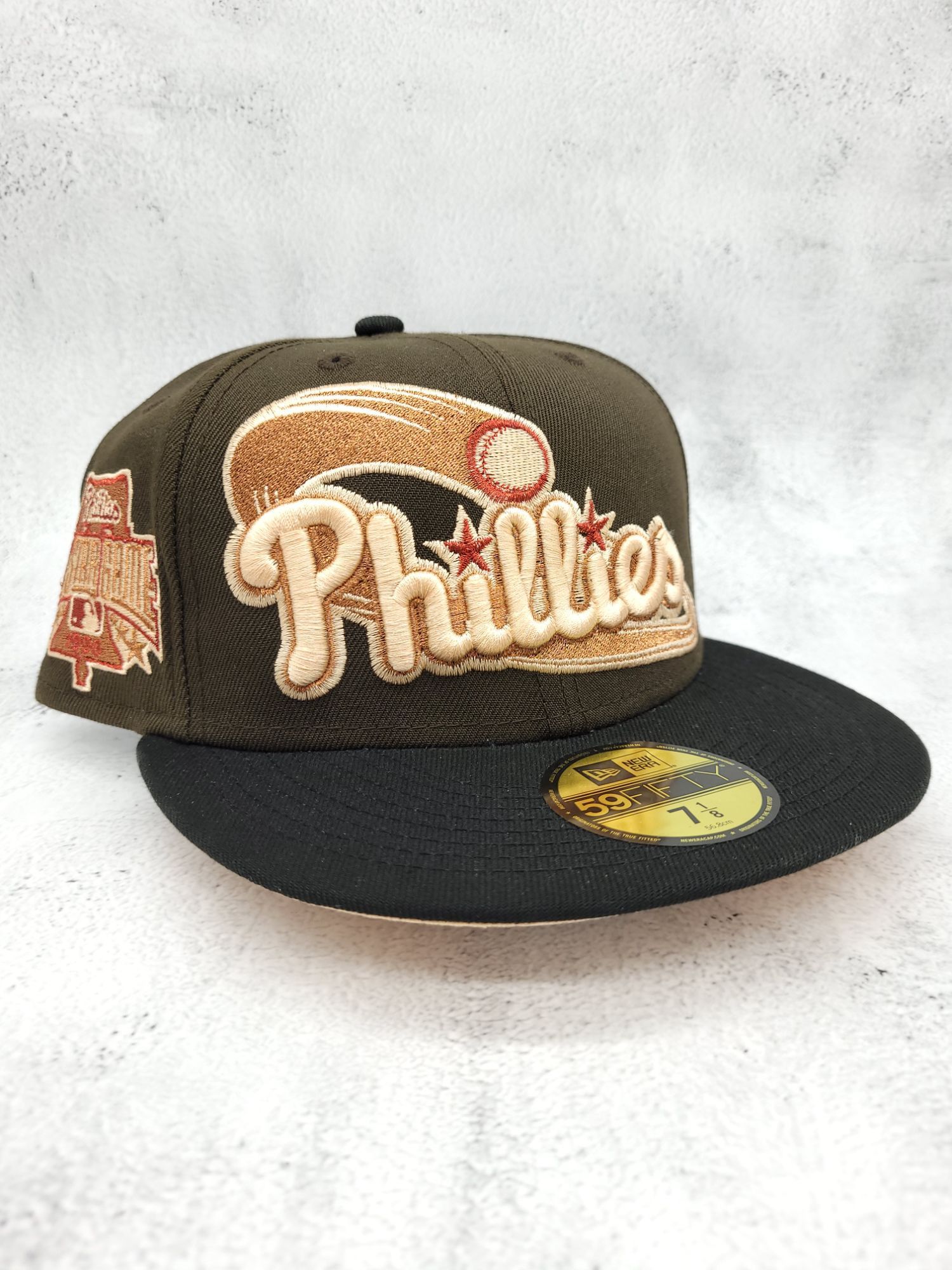 Shop New Era Philadelphia Phillies Racing Stripe Snapback 11589422