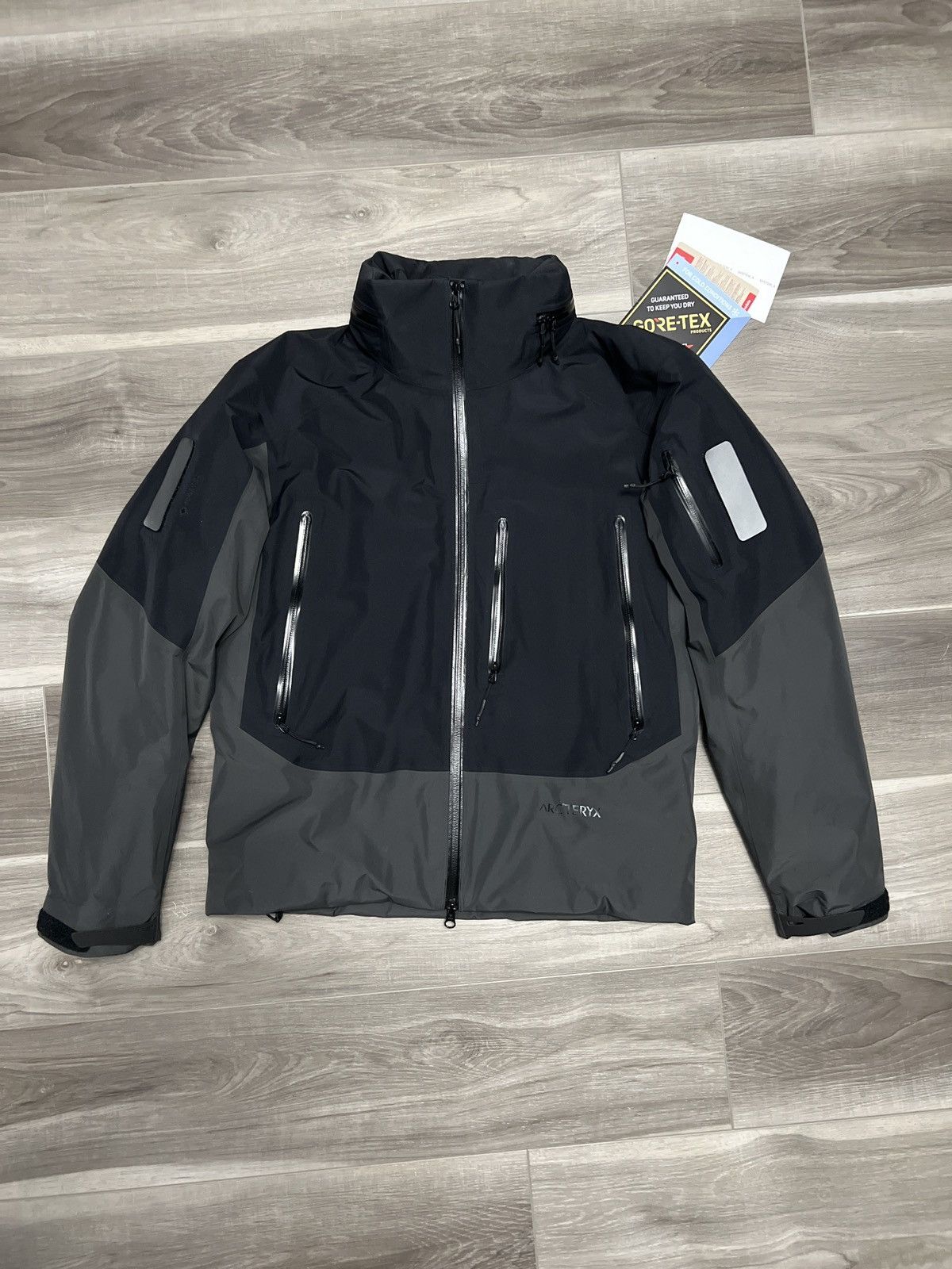 Axis Insulated Jacket Arcteryx | Grailed