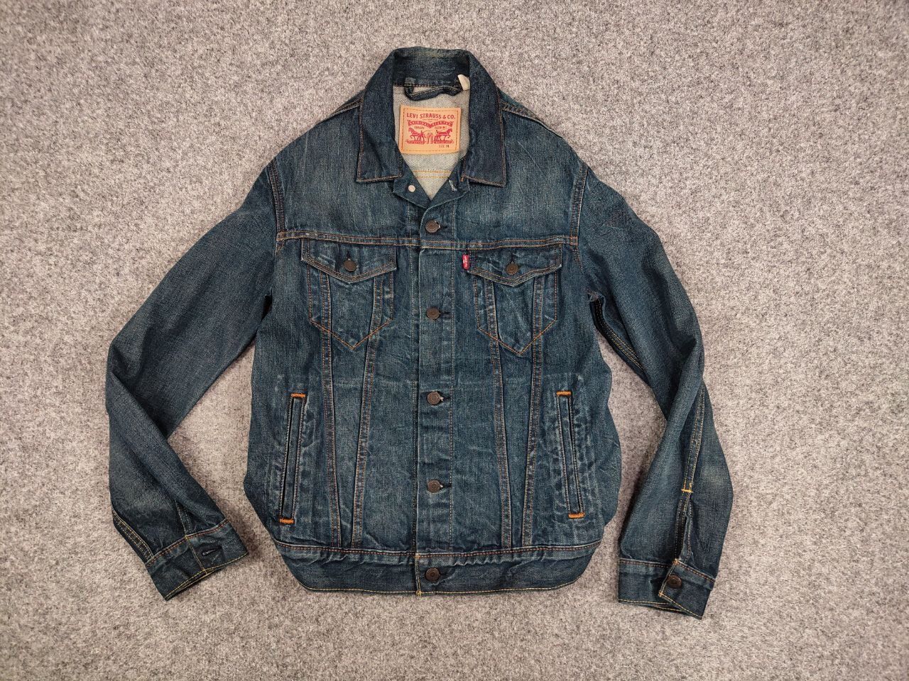 Levi's Vintgae Levis Dark Wash Denim Trucker Jean Jacket Button Up Size US M / EU 48-50 / 2 - 14 Thumbnail