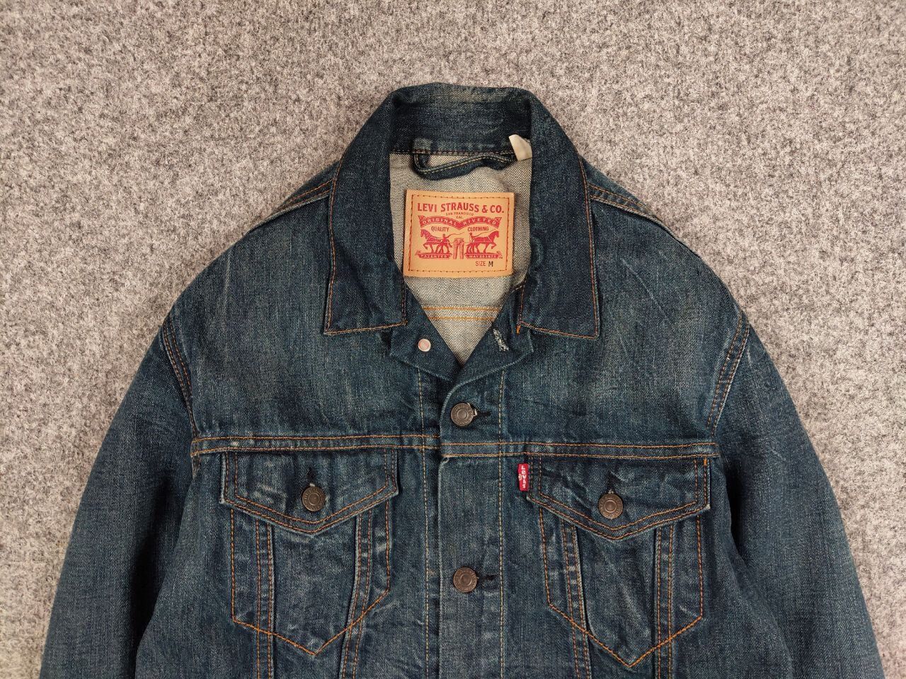Levi's Vintgae Levis Dark Wash Denim Trucker Jean Jacket Button Up Size US M / EU 48-50 / 2 - 8 Thumbnail