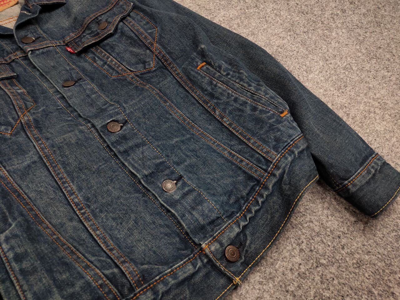 Levi's Vintgae Levis Dark Wash Denim Trucker Jean Jacket Button Up Size US M / EU 48-50 / 2 - 13 Thumbnail