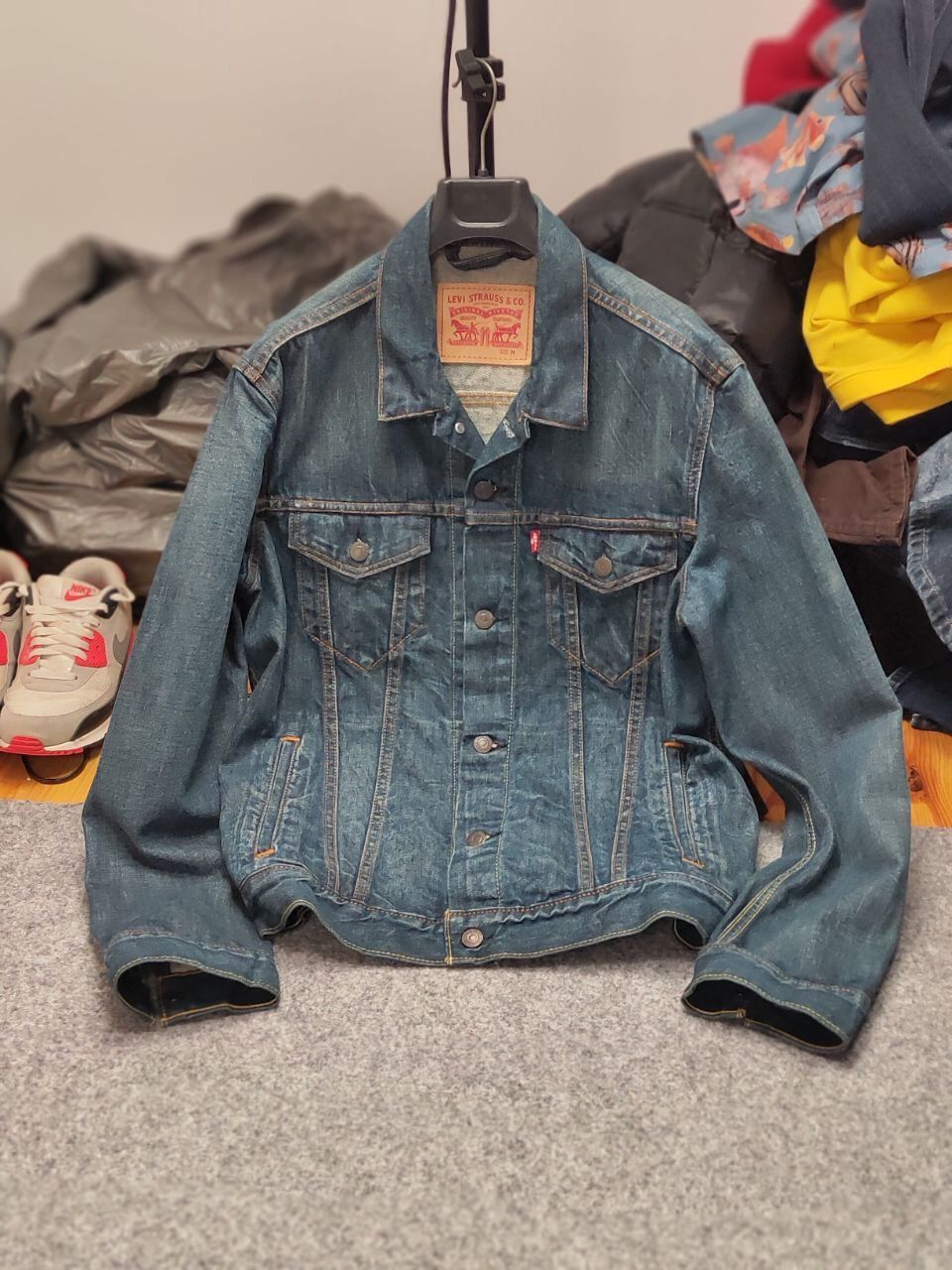 Levi's Vintgae Levis Dark Wash Denim Trucker Jean Jacket Button Up Size US M / EU 48-50 / 2 - 24 Thumbnail