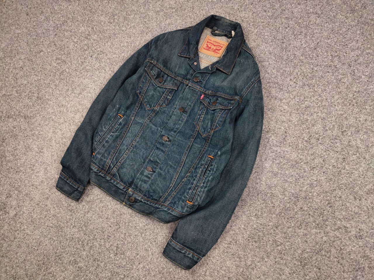 Levi's Vintgae Levis Dark Wash Denim Trucker Jean Jacket Button Up Size US M / EU 48-50 / 2 - 3 Thumbnail