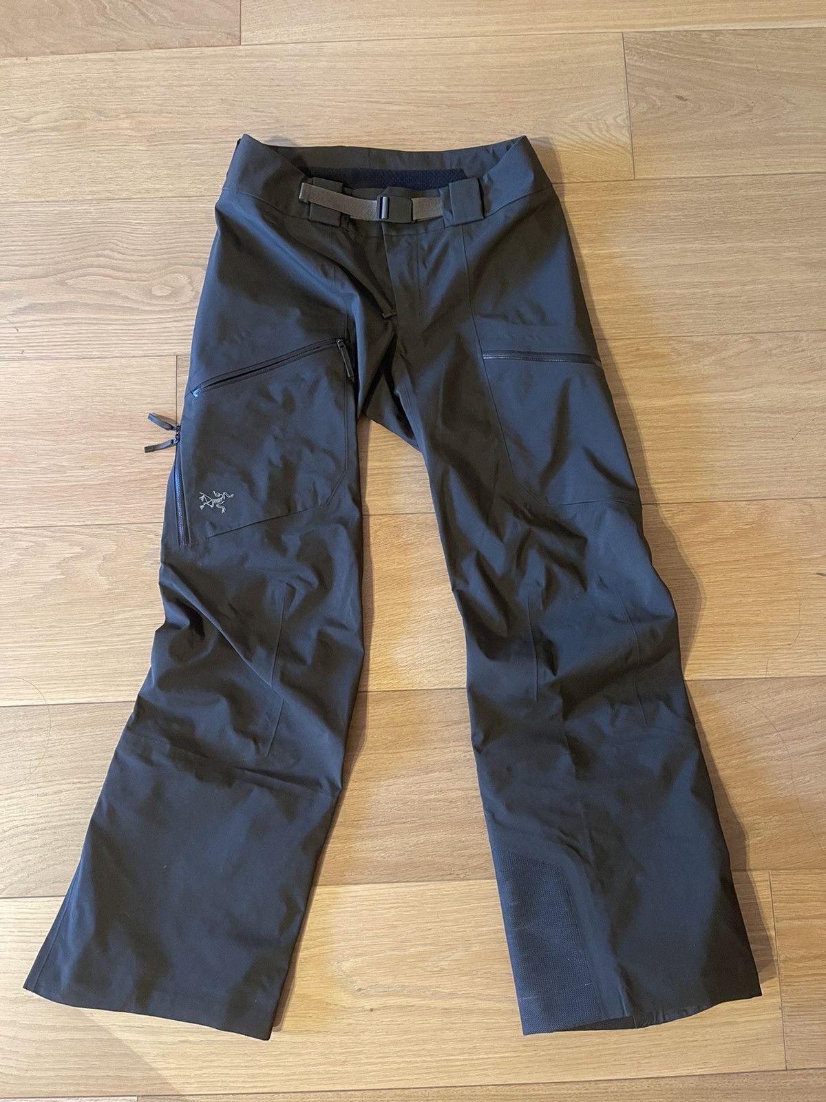 Arc'teryx ARCTERYX GORE-TEX SENTINEL PANTS | Grailed
