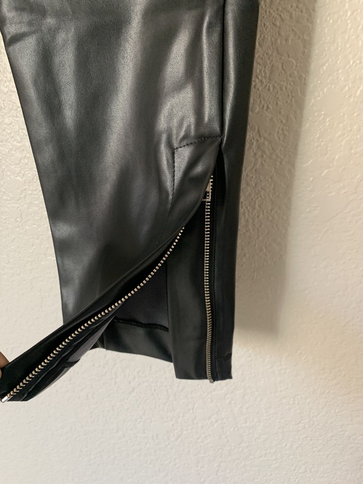 Song For The Mute Faux Leather Flare Pants Size US 29 - 7 Thumbnail