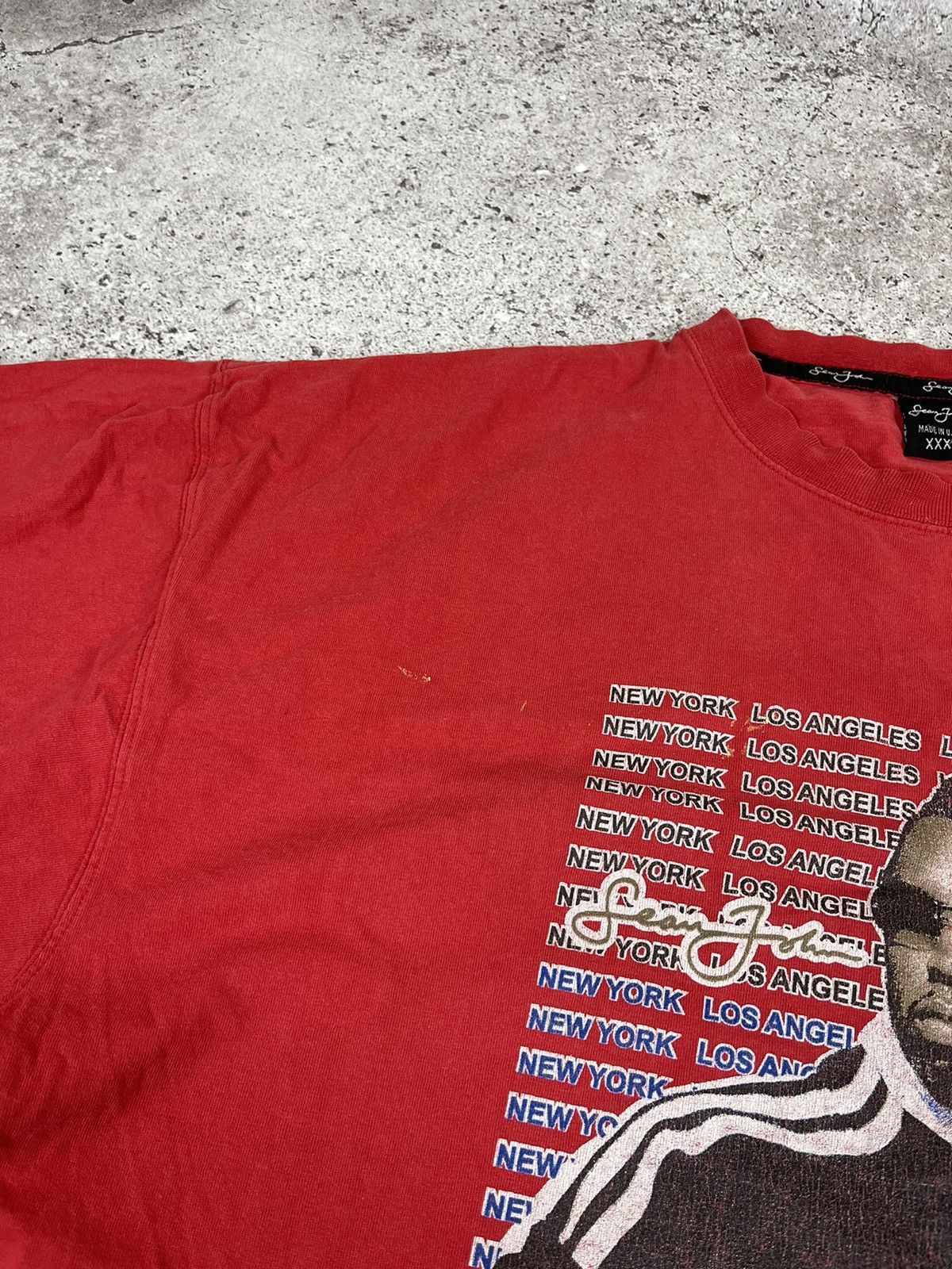 Rap Tees × Vintage Puff Diddy Sean John Vintage 00s Red T Shirt Size US XXL / EU 58 / 5 - 8 Thumbnail