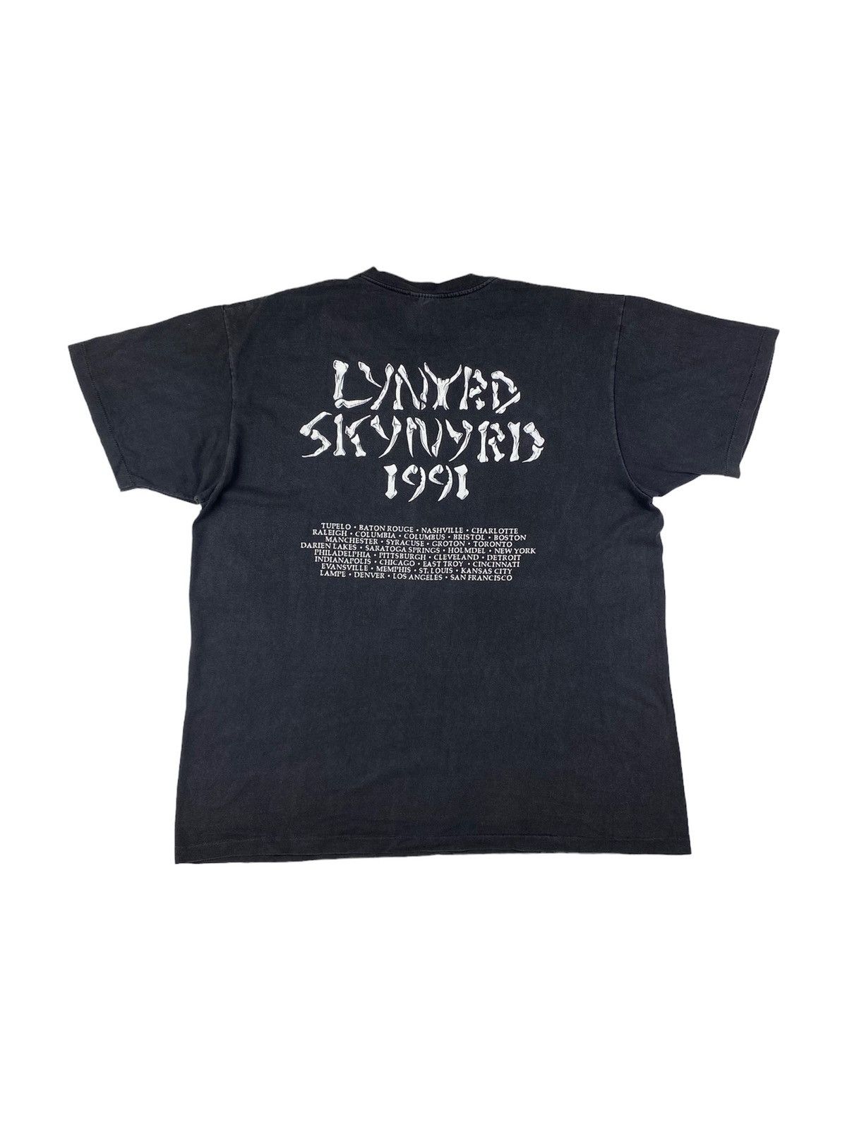 Band Tees 💥 90’s Vintage Lynyrd Skynyrd 1991 Tour T Shirt Size US XL / EU 56 / 4 - 2 Thumbnail