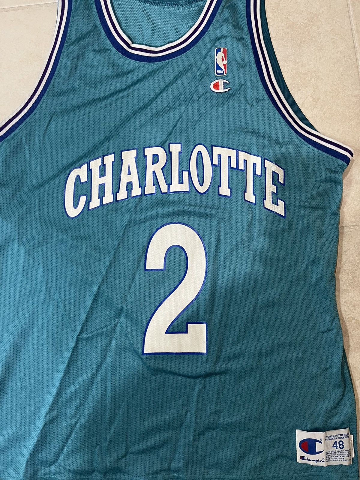 Champion × NBA × Vintage Vintage Larry Johnson Charlotte Hornets Champion Jersey Size US L / EU 52-54 / 3 - 2 Thumbnail