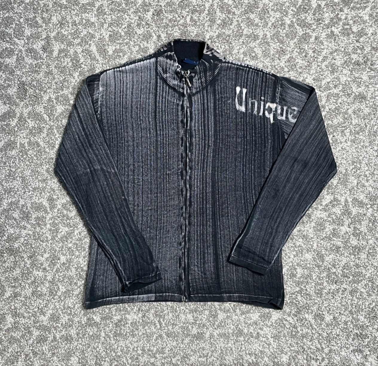Vintage Vintage Grey Black Spray Striped Zip Knitwear Sweater Size US L / EU 52-54 / 3 - 1 Thumbnail