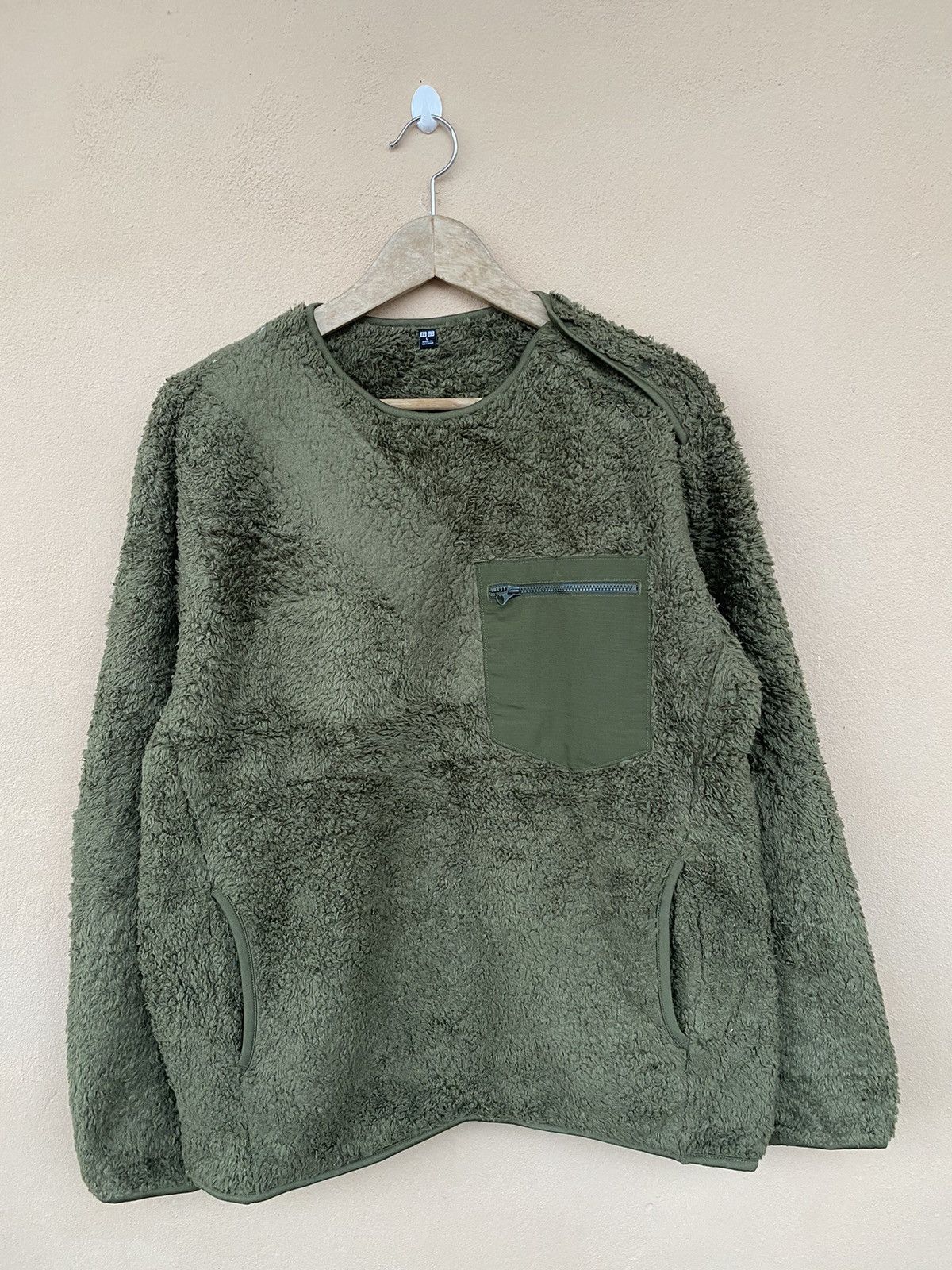 Steals💥 Uniqlo Bulky Sweatshirt Very Nice Design