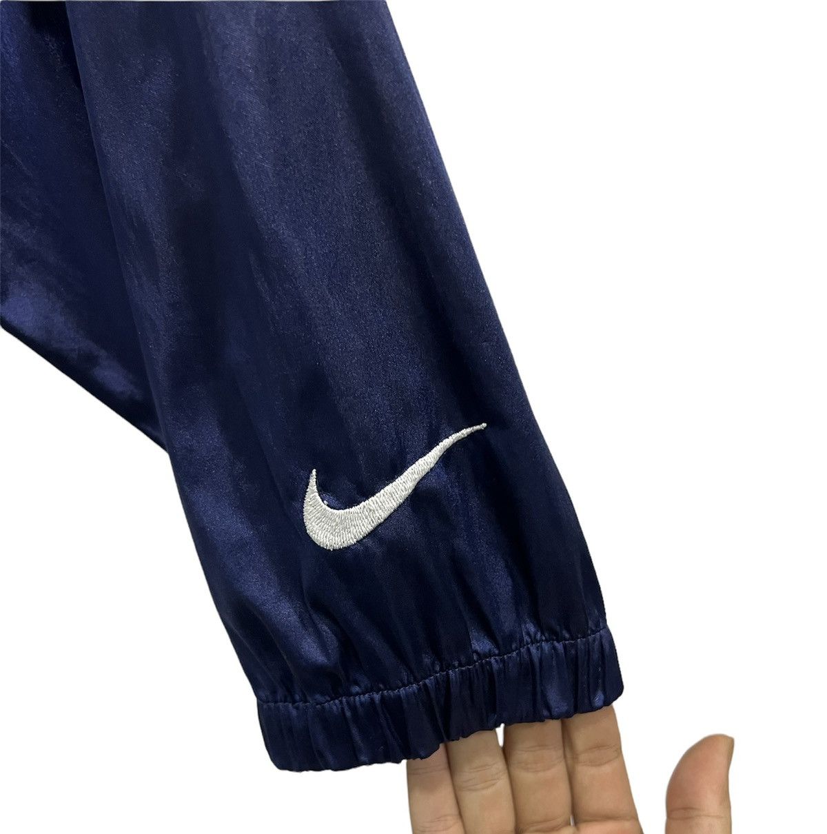 Nike NIKE LIGHT JACKET HOODIE Size US L / EU 52-54 / 3 - 7 Thumbnail