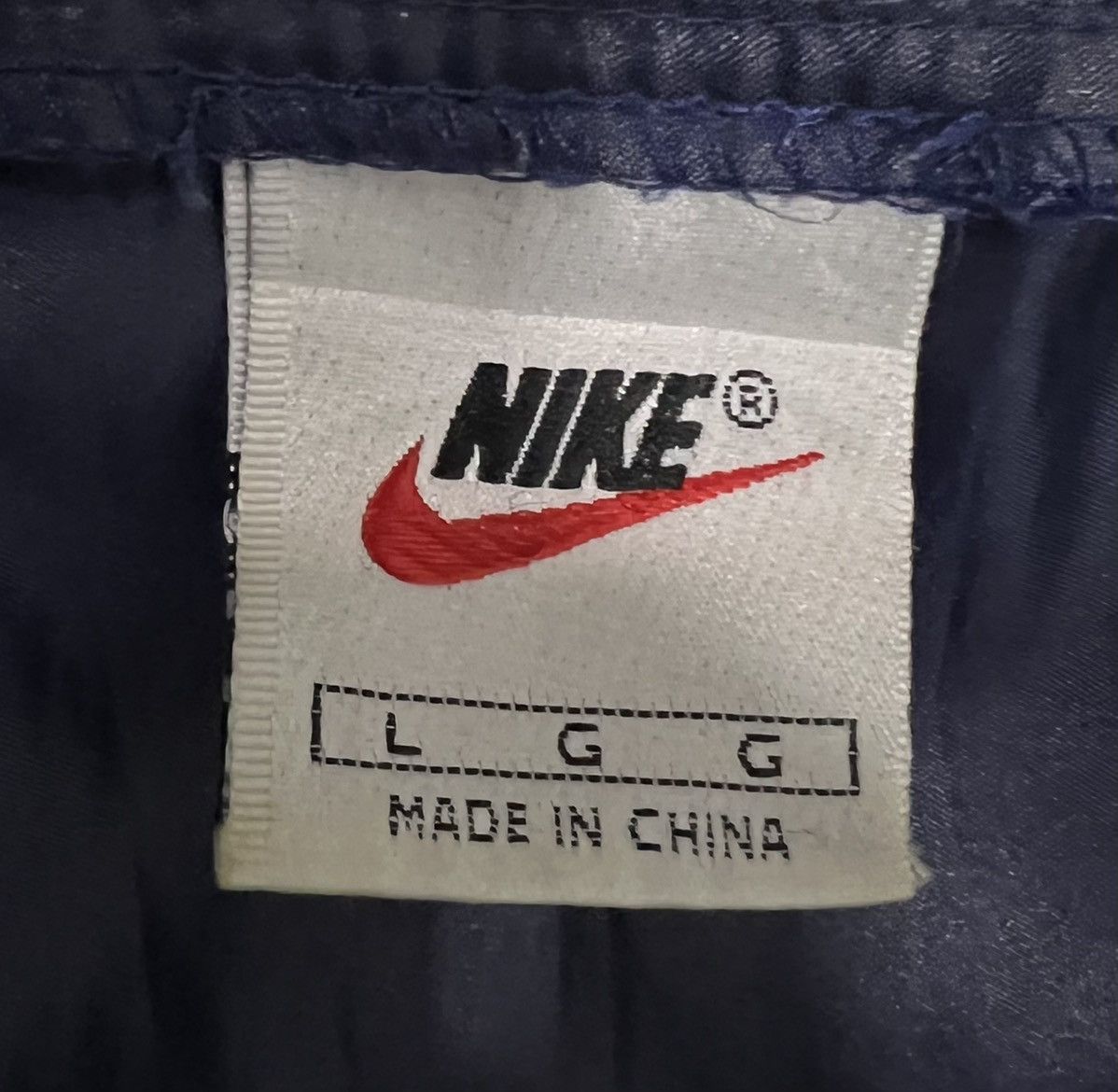 Nike NIKE LIGHT JACKET HOODIE Size US L / EU 52-54 / 3 - 8 Thumbnail