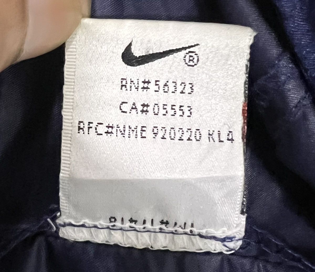 Nike NIKE LIGHT JACKET HOODIE Size US L / EU 52-54 / 3 - 9 Thumbnail