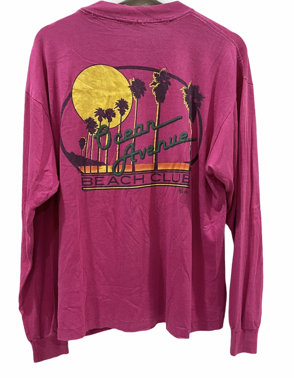 California Arts. Vintage ocean Avenue Club surfing California santa cruz surf Size US L / EU 52-54 / 3 - 1 Thumbnail