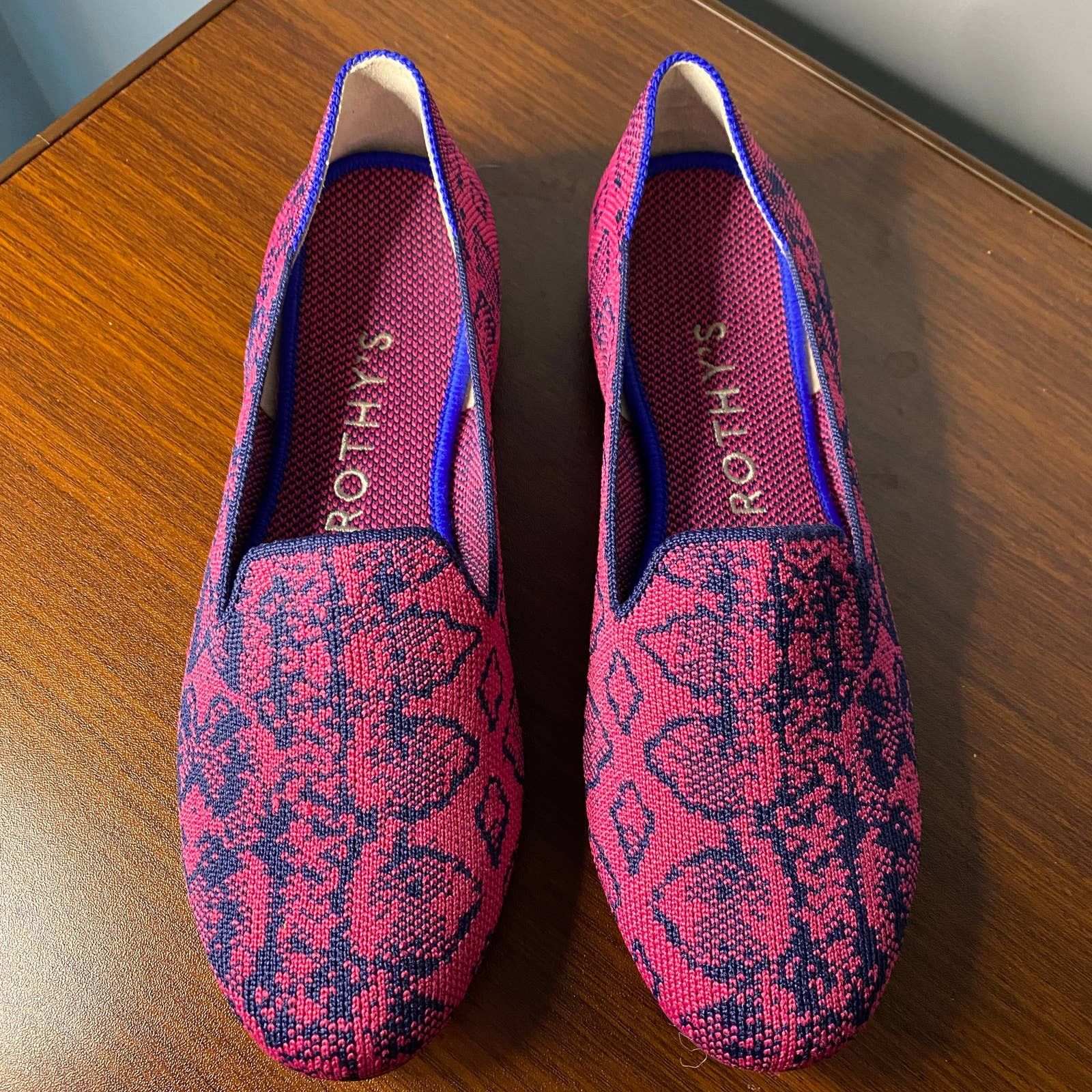 Other Rothy's Retired Fuchsia and Navy Snake Print Loafer Size 7 Size US 7 / IT 37 - 4 Thumbnail