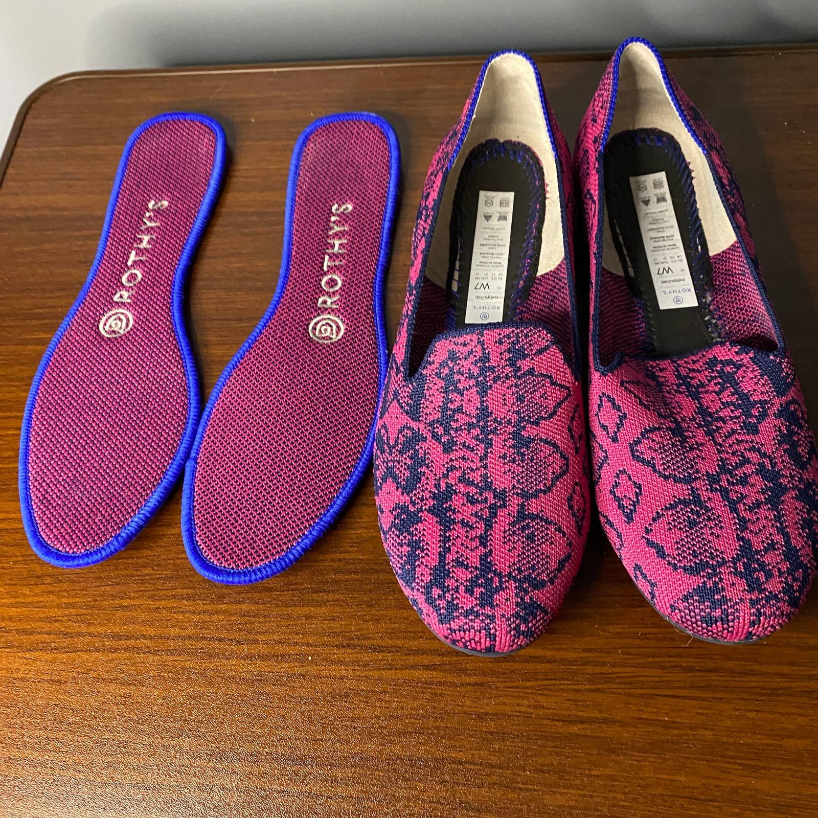Other Rothy's Retired Fuchsia and Navy Snake Print Loafer Size 7 Size US 7 / IT 37 - 6 Thumbnail