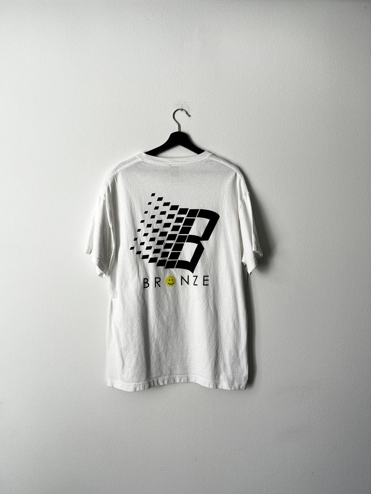 Bronze 56k Windows Blogo tee Size US XL / EU 56 / 4 - 1 Thumbnail