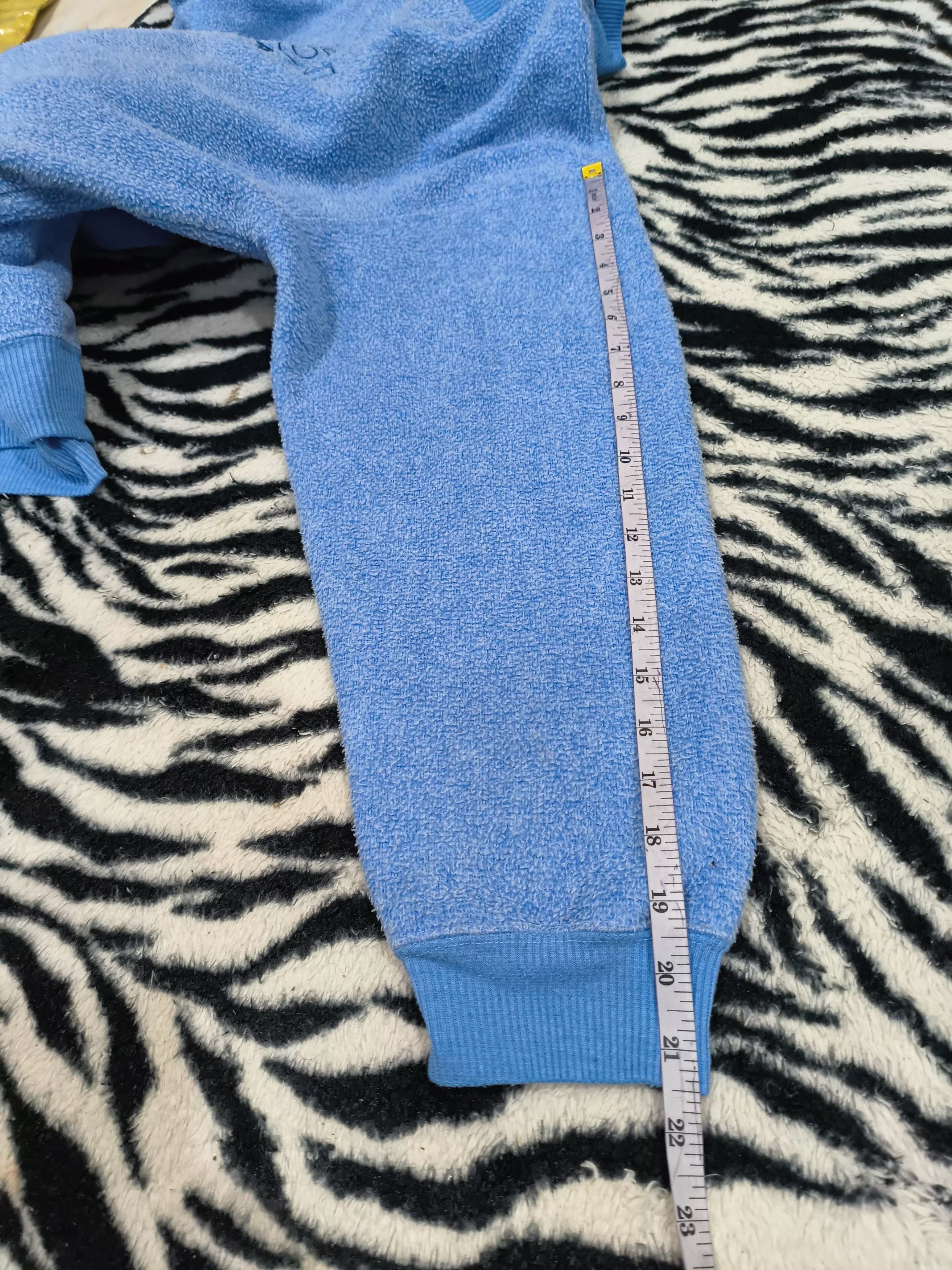 Gerry Cosby sweatshirt