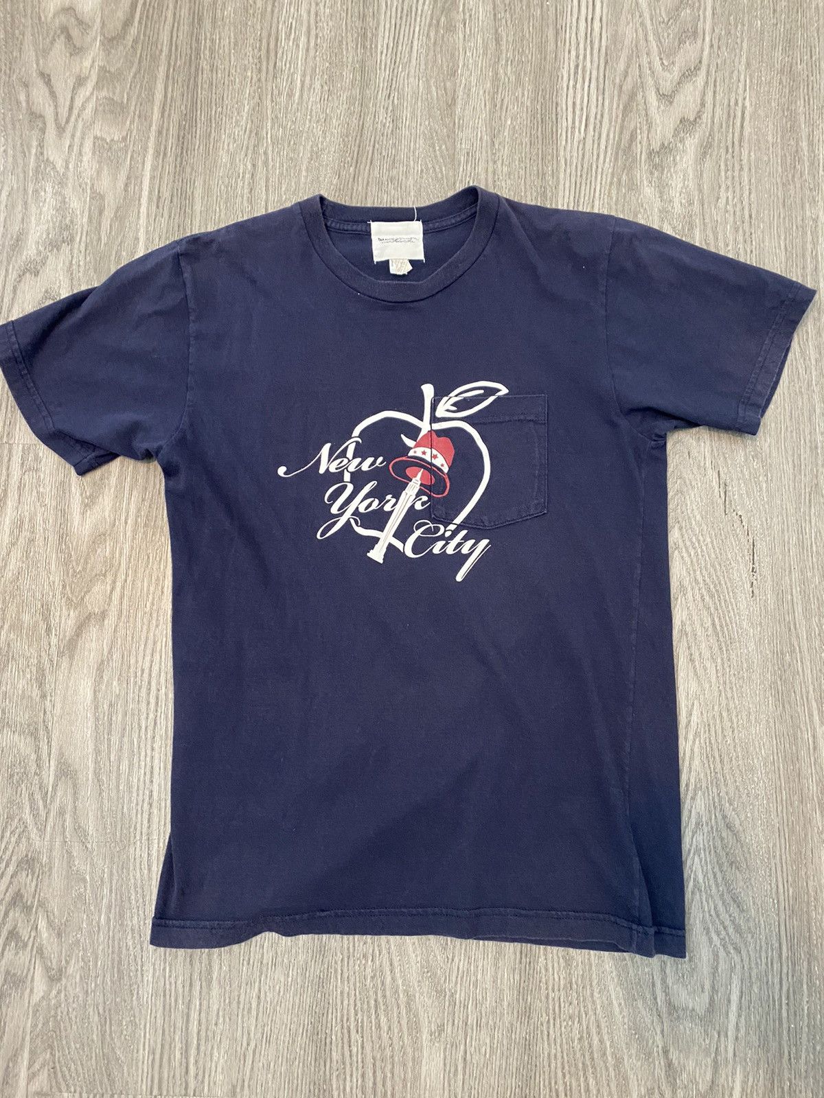 Takahiromiyashita The Soloist. TAKAHIRO MIYASHITA NEW YORK CITY NAVY BLUE TEE SHIRT Size US M / EU 48-50 / 2 - 1 Thumbnail