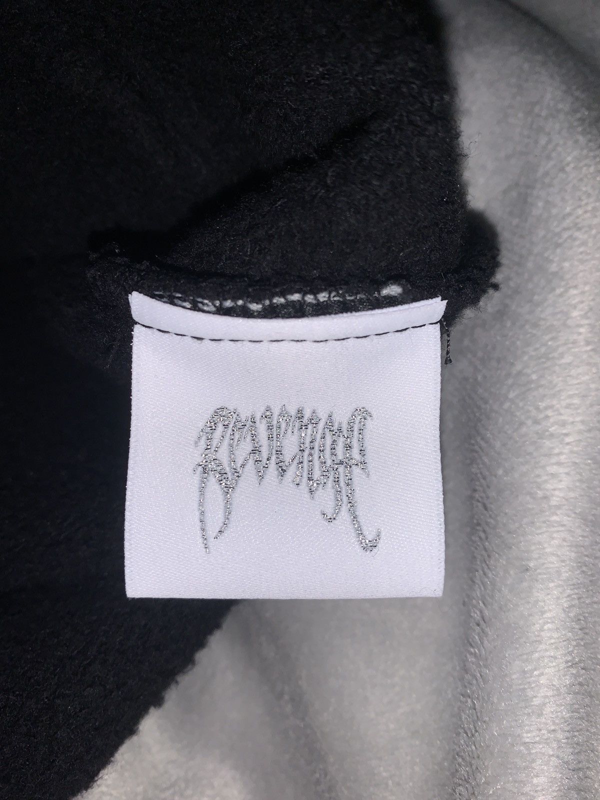 Revenge Black/Red arch logo Hoodie Size US M / EU 48-50 / 2 - 5 Thumbnail
