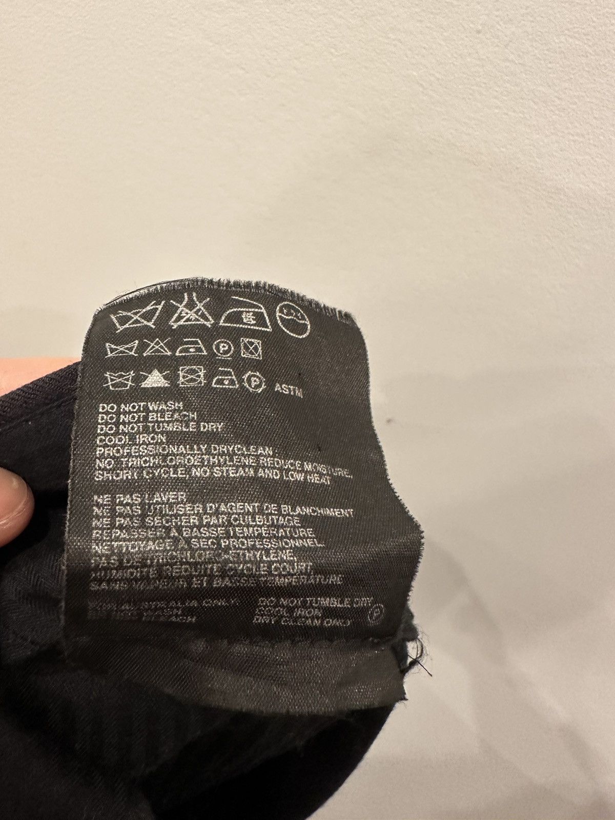 Prada Prada Wool Cropped Trousers Size US 29 - 8 Thumbnail