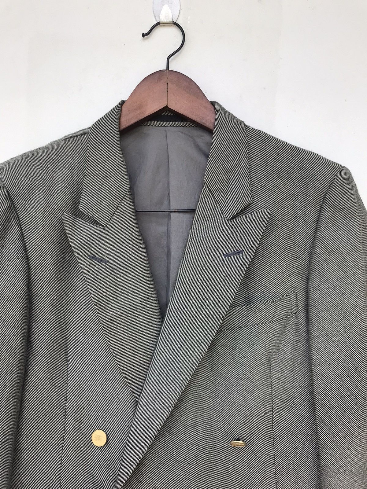 Burberry Vintage Burberry Double-Breasted Suit Jacket Size US S / EU 44-46 / 1 - 5 Thumbnail