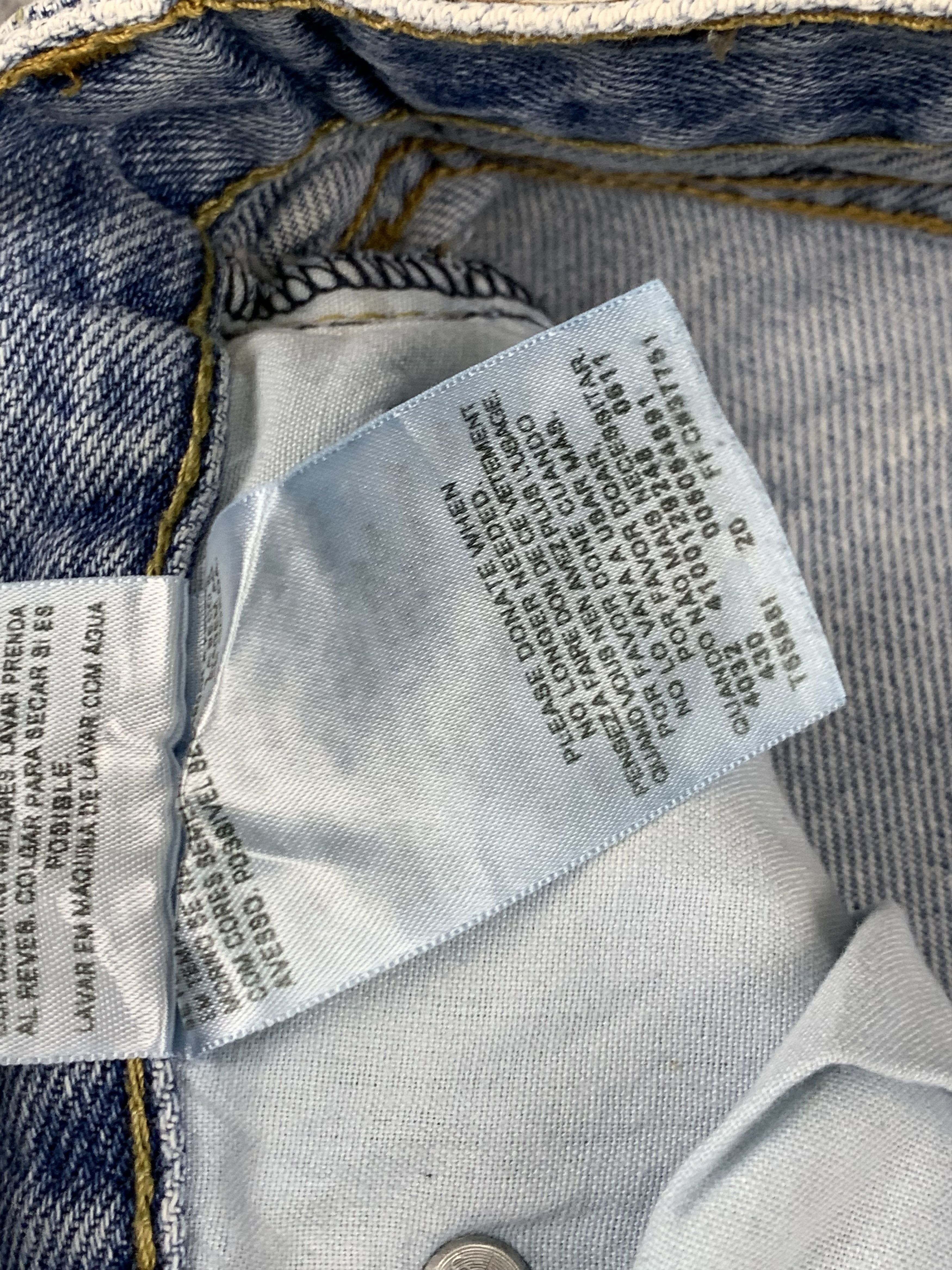 Levi's Vintage Levis 505 Light Wash Jeans DP1795 Size US 35 - 10 Thumbnail