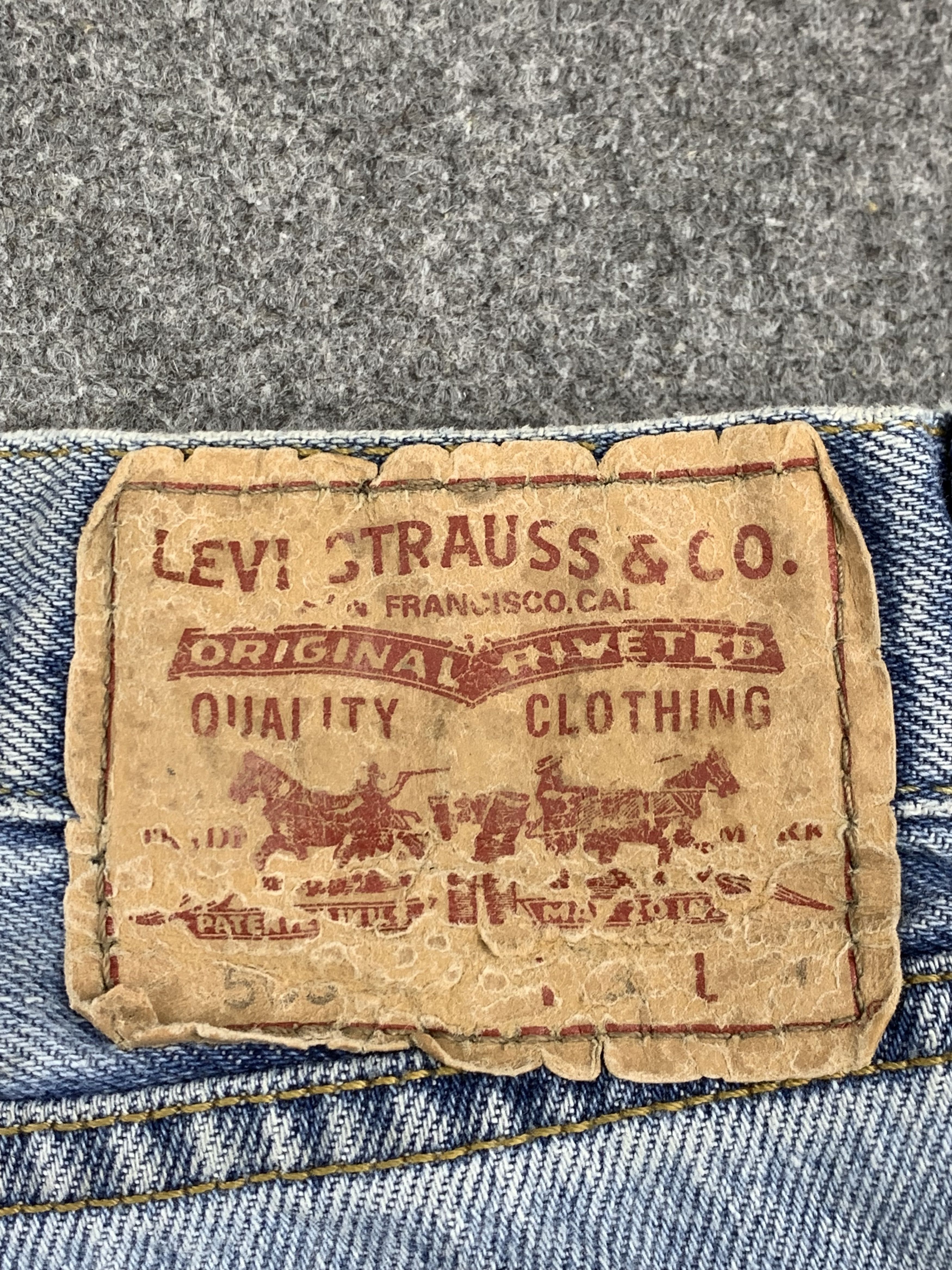 Levi's Vintage Levis 505 Light Wash Jeans DP1795 Size US 35 - 5 Thumbnail