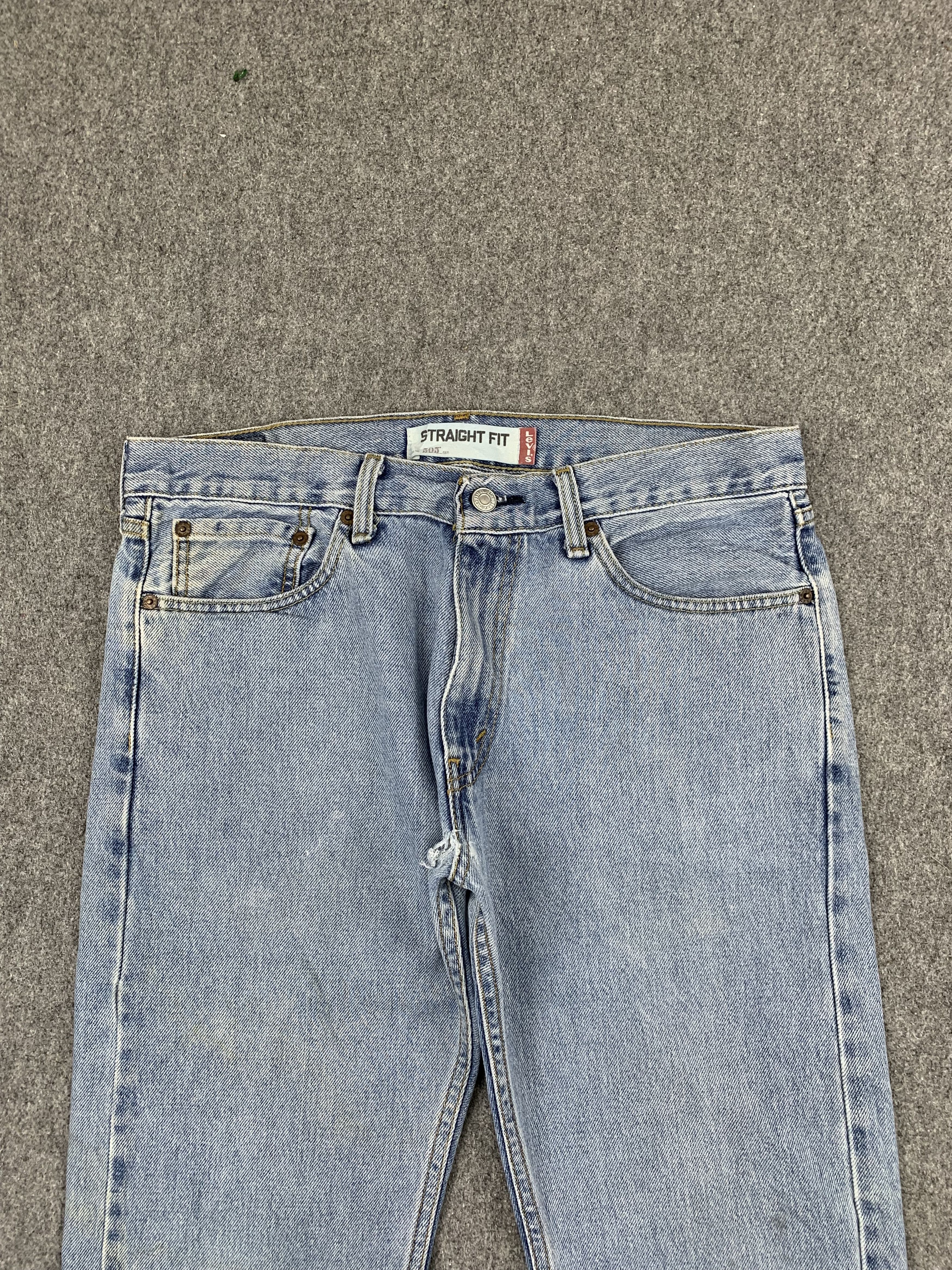 Levi's Vintage Levis 505 Light Wash Jeans DP1795 Size US 35 - 2 Thumbnail