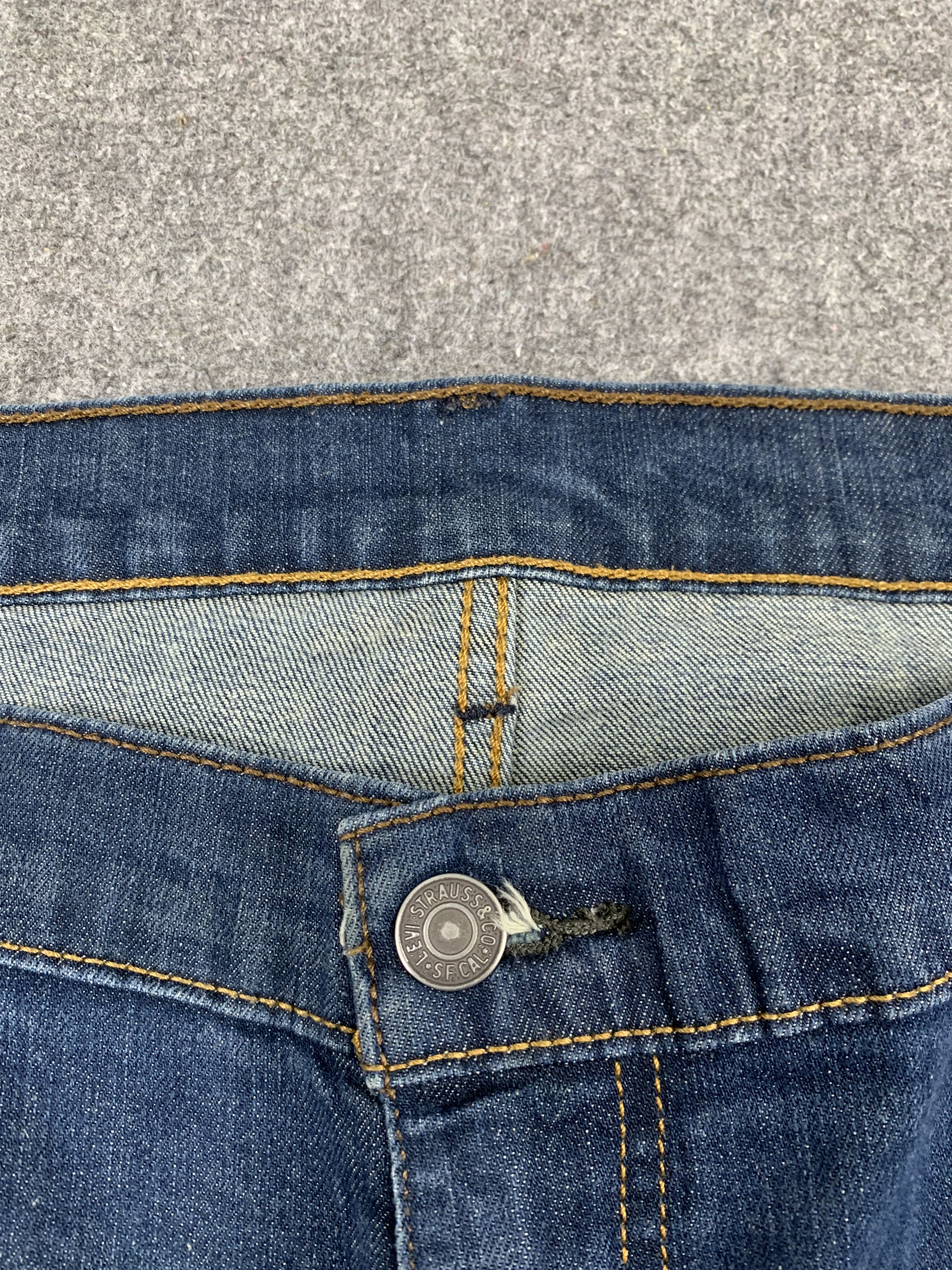 Levi's Vintage Levis 541 Faded Blue Jeans DP1796 Size US 44 / EU 60 - 10 Thumbnail