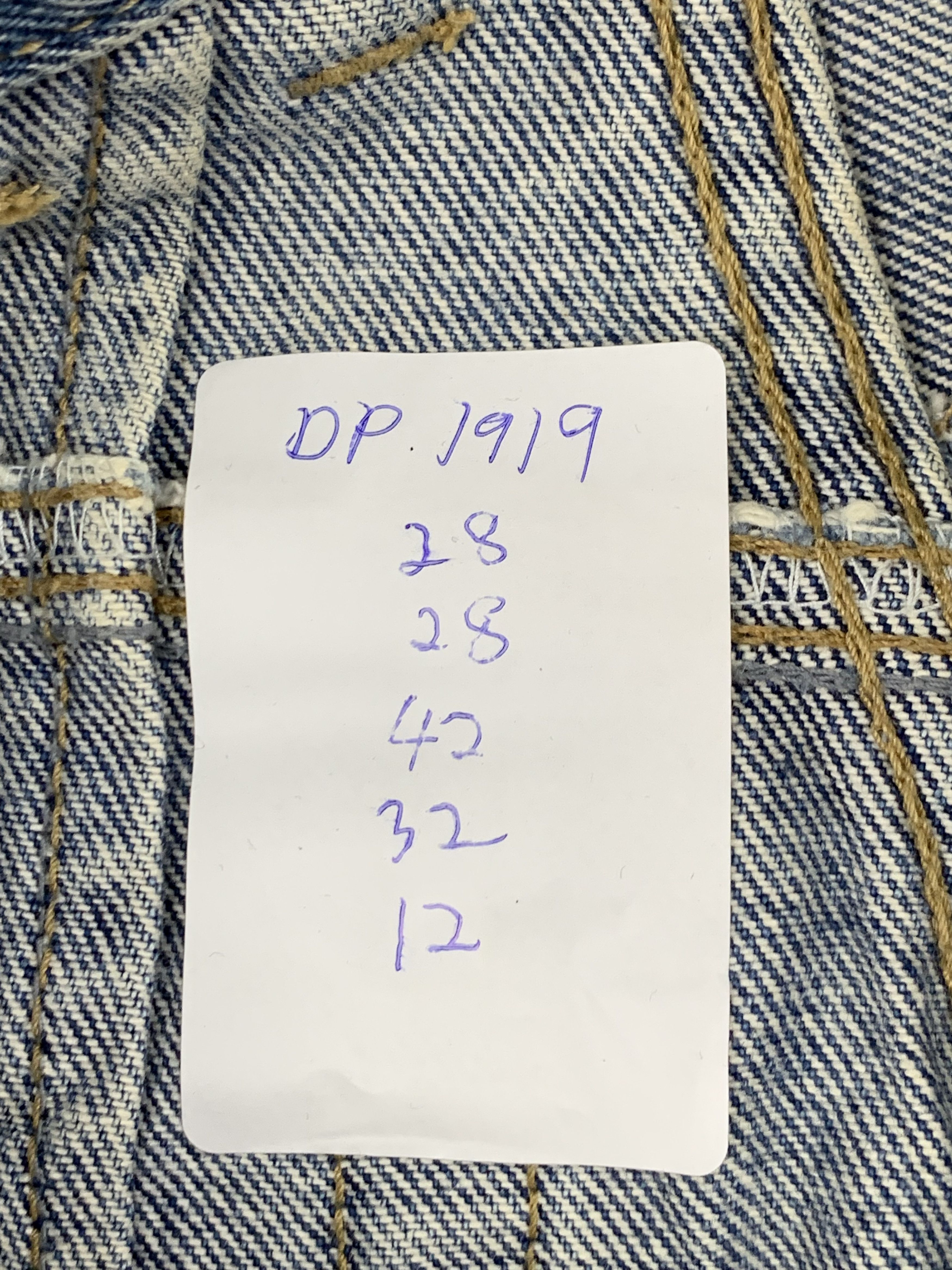 Japanese Brand Vintage Japanese Brand Dirty Light Wash Jeans DP1819 Size US 28 / EU 44 - 13 Thumbnail