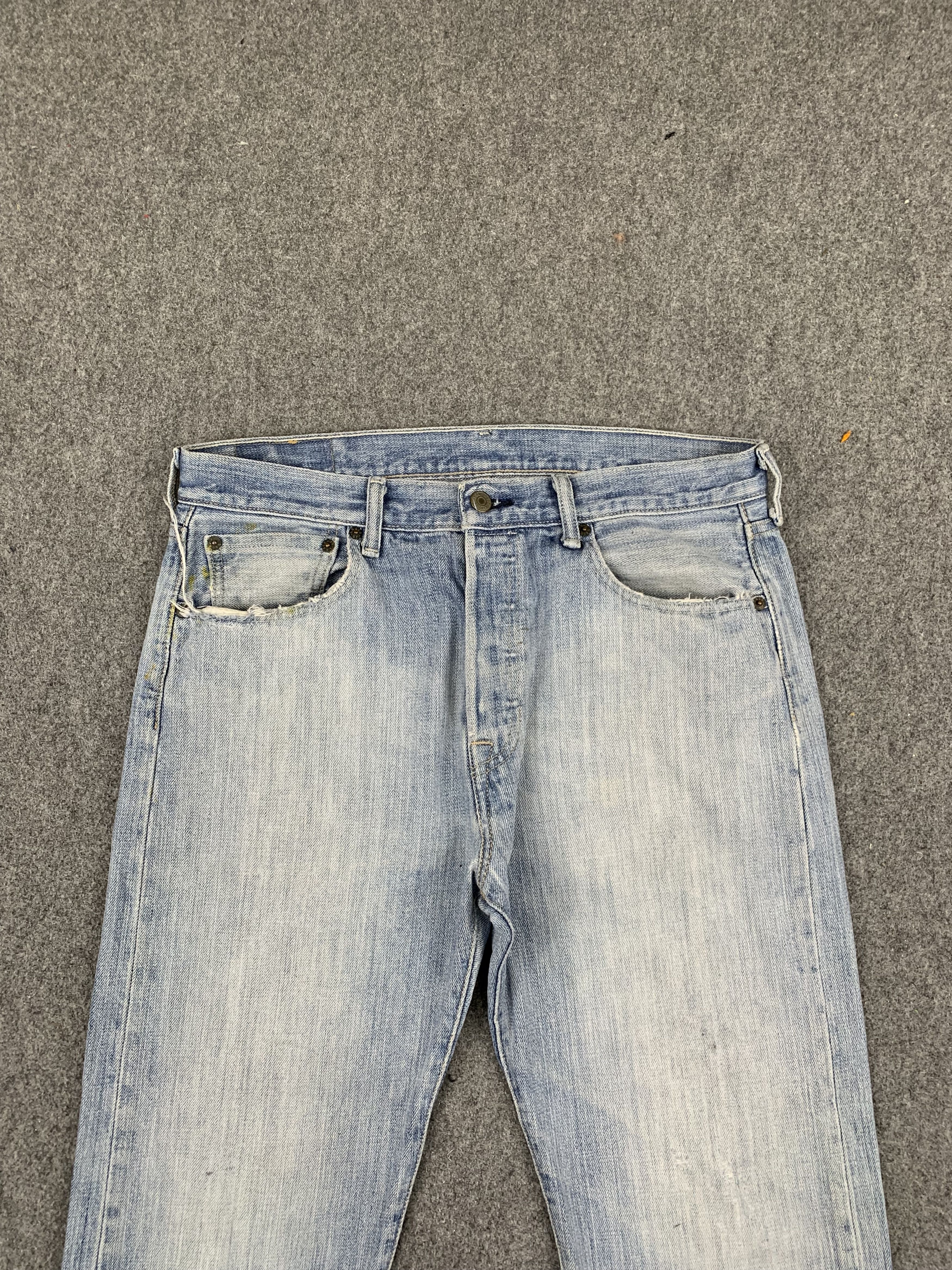 Levi's Vintage Levis 501 Light Wash Jeans DP1820 Size US 34 / EU 50 - 2 Thumbnail