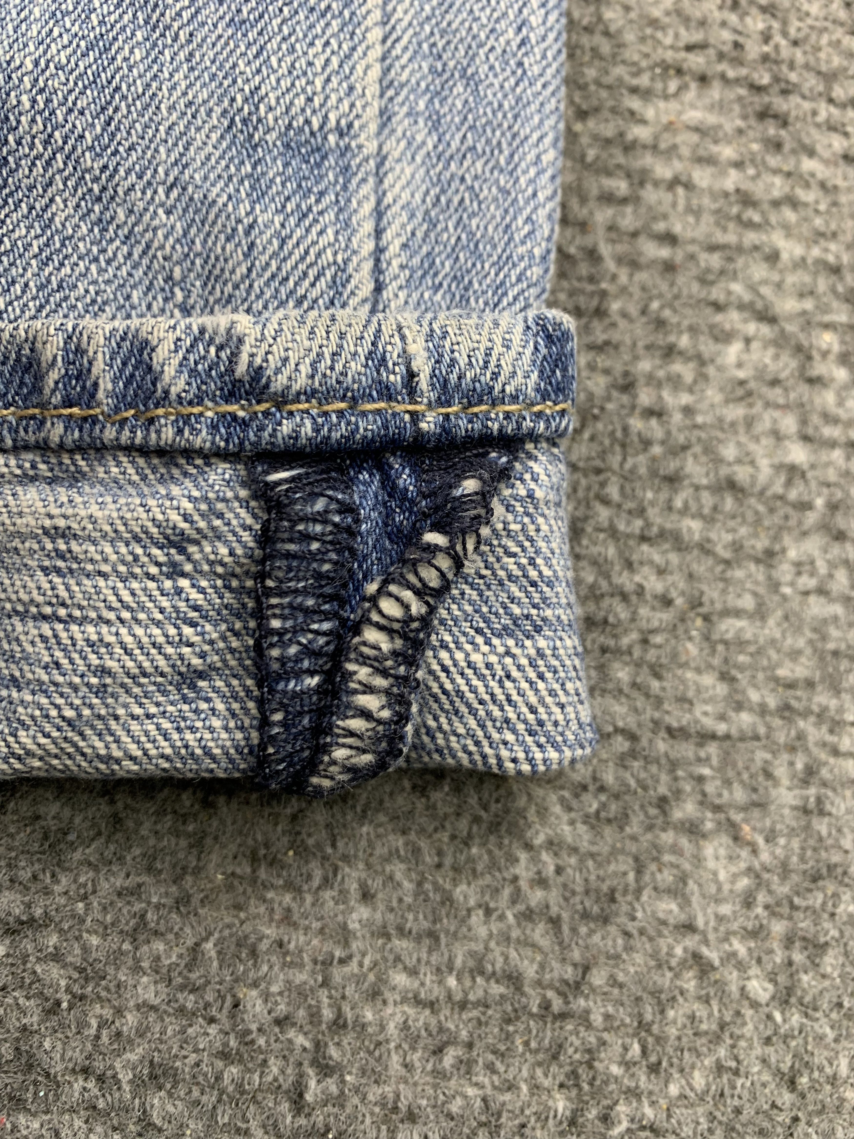 Levi's Vintage Levis 501 Light Wash Jeans DP1820 Size US 34 / EU 50 - 12 Thumbnail