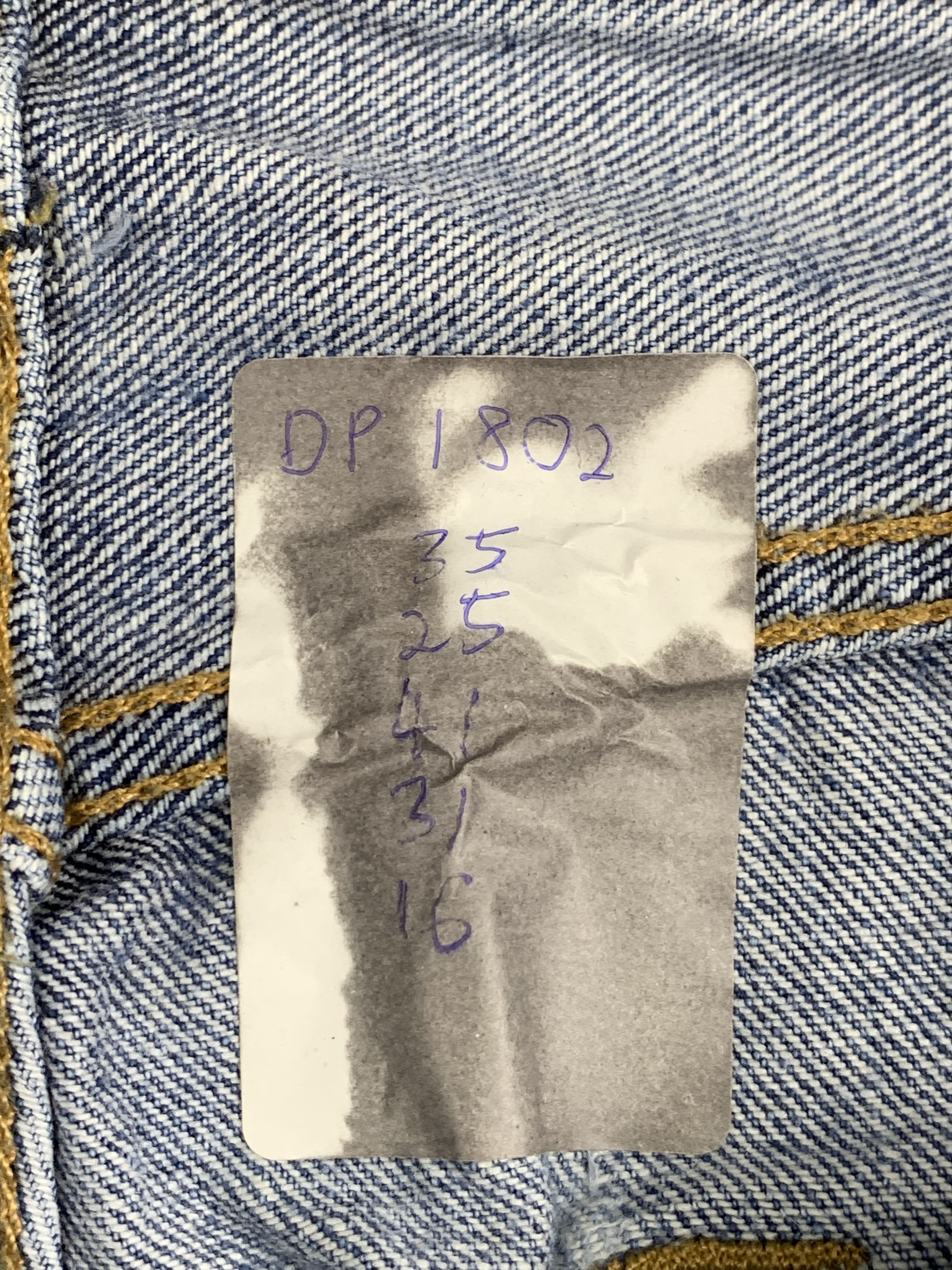 Levi's Vintage Levis 501 Faded Blue Jeans DP1802 Size US 35 - 15 Thumbnail