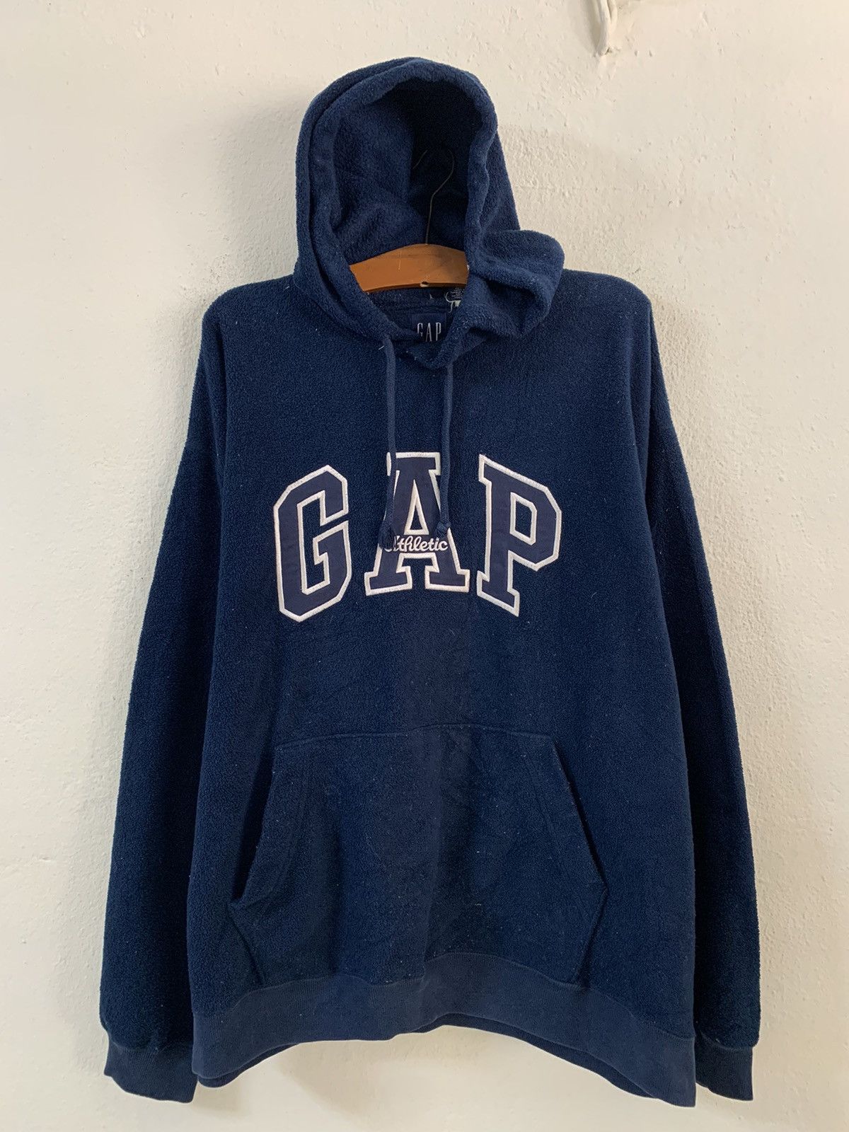 image of Gap Athletic Pullover Hoodie in Dark Blue, Men's (Size Large)