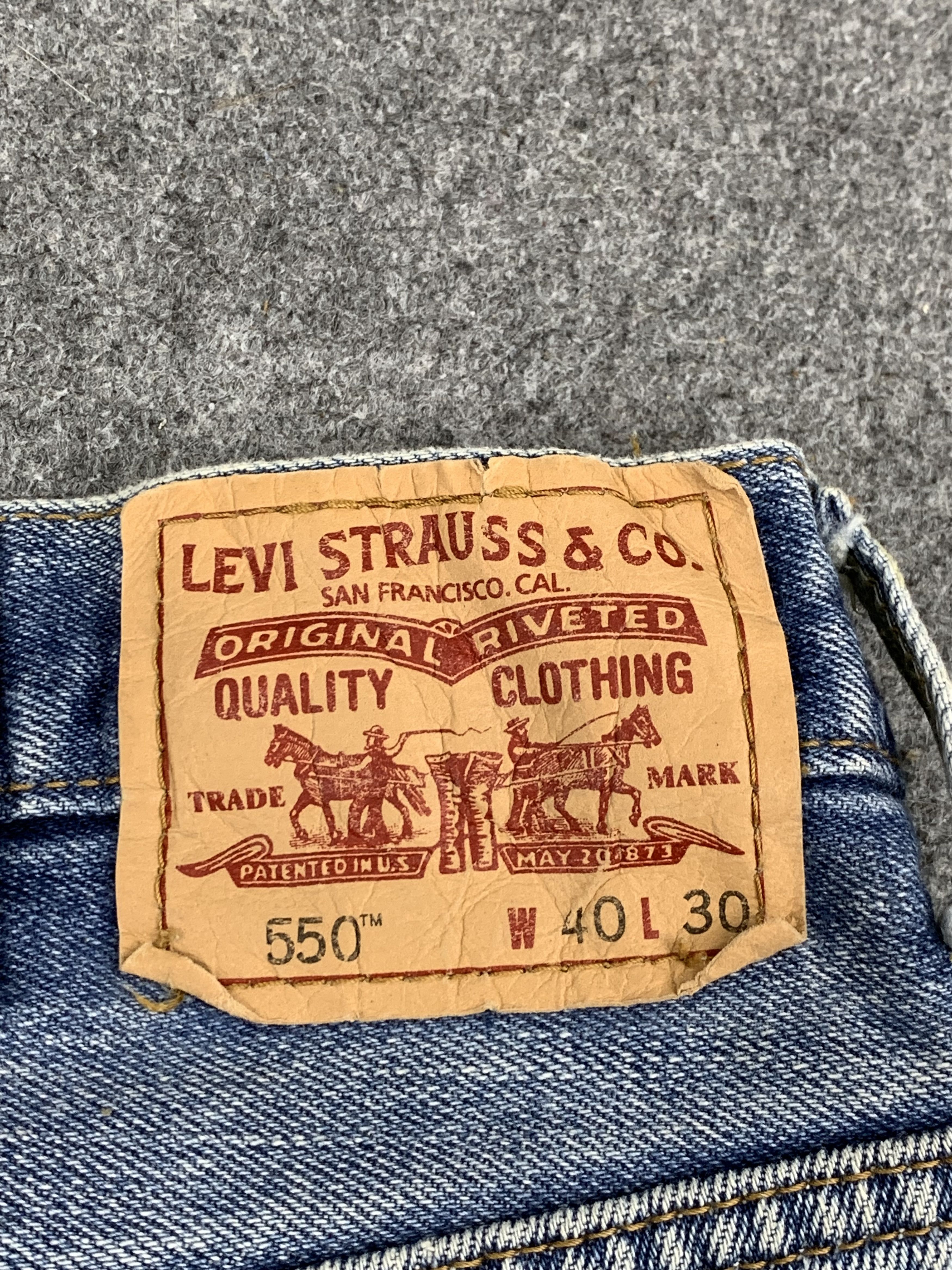 Levi's Vintage Levis 550 Light Wash Jeans DP1805 Size US 42 / EU 58 - 3 Thumbnail