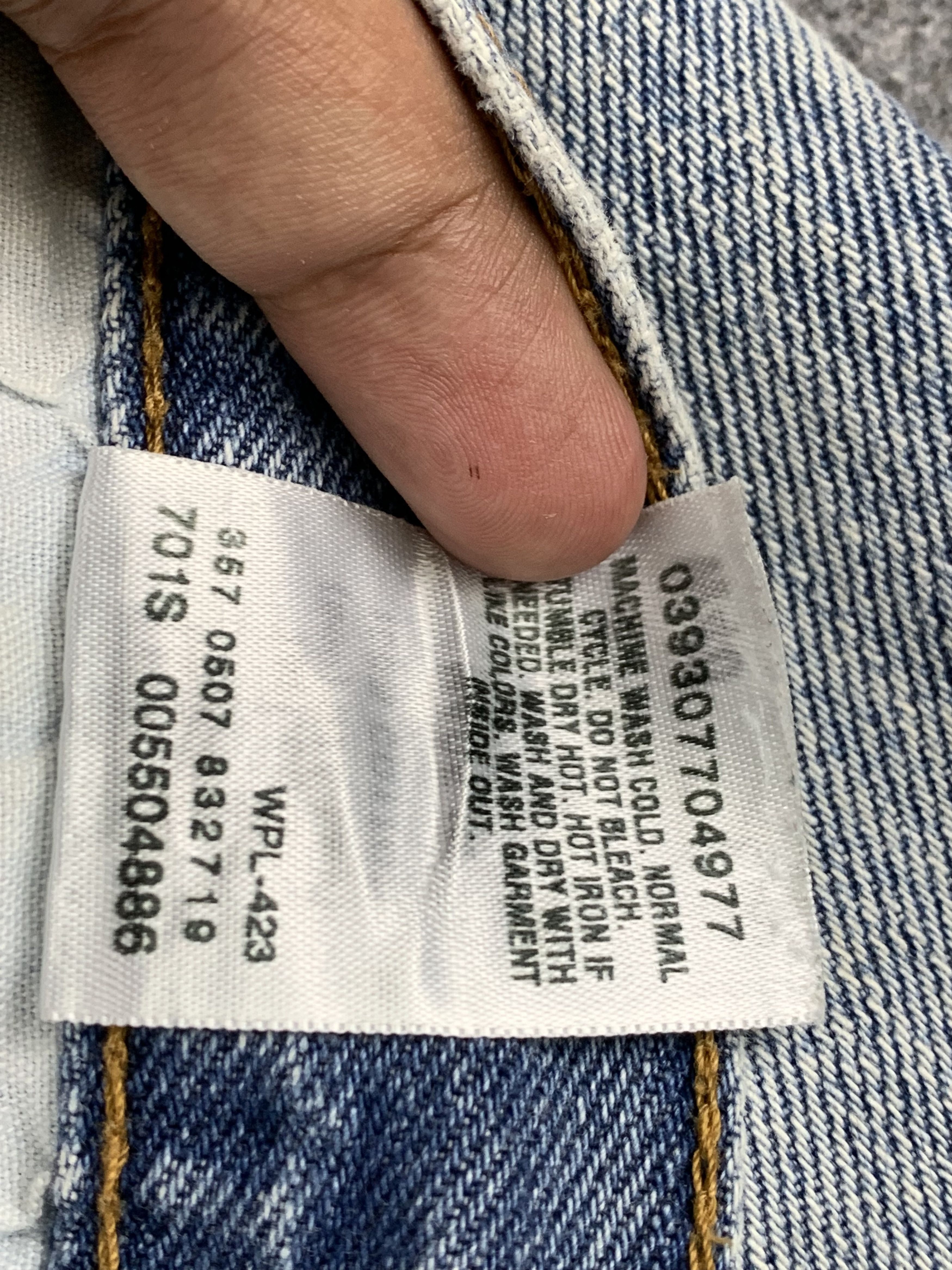 Levi's Vintage Levis 550 Light Wash Jeans DP1805 Size US 42 / EU 58 - 6 Thumbnail