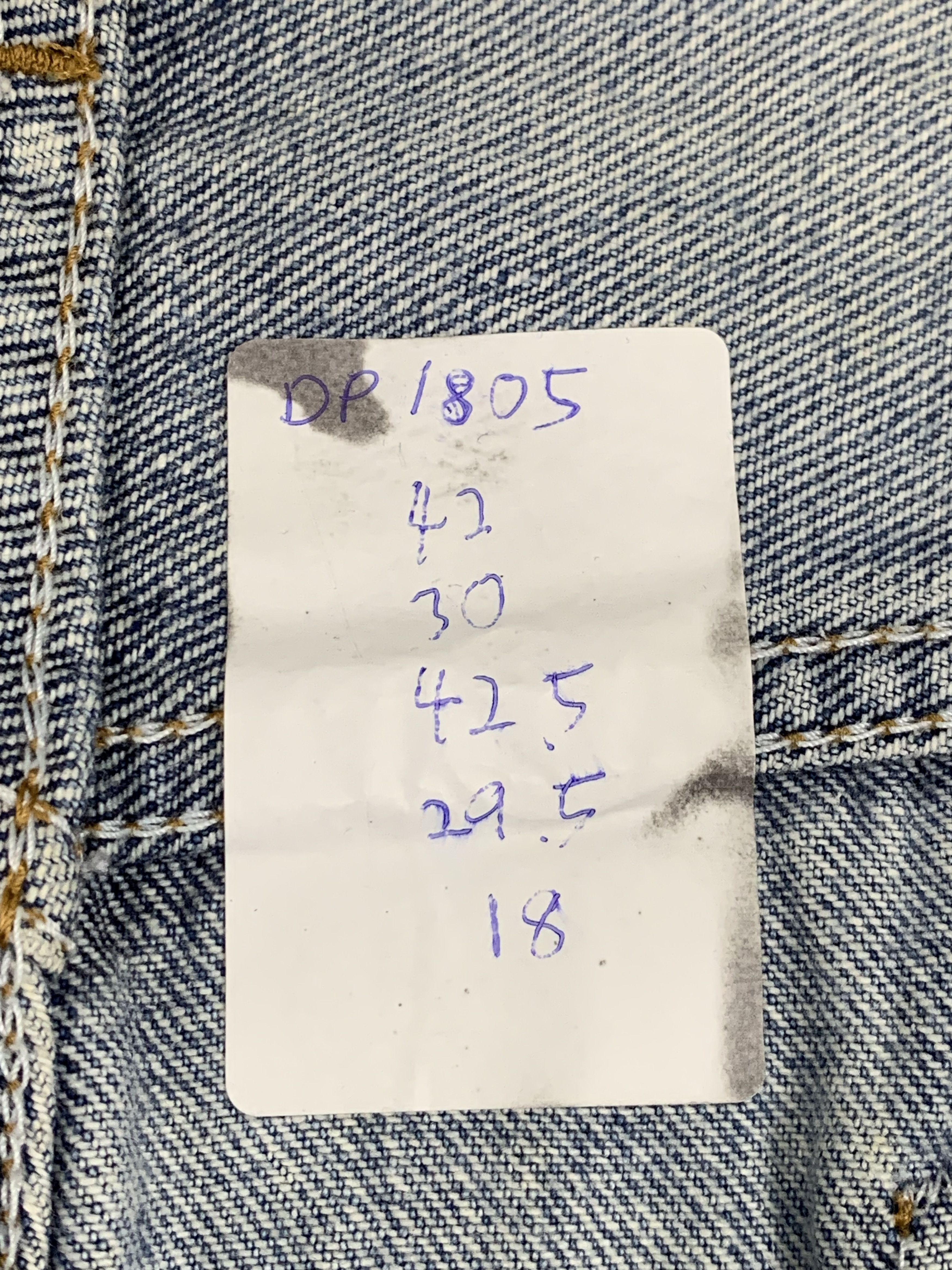 Levi's Vintage Levis 550 Light Wash Jeans DP1805 Size US 42 / EU 58 - 12 Thumbnail