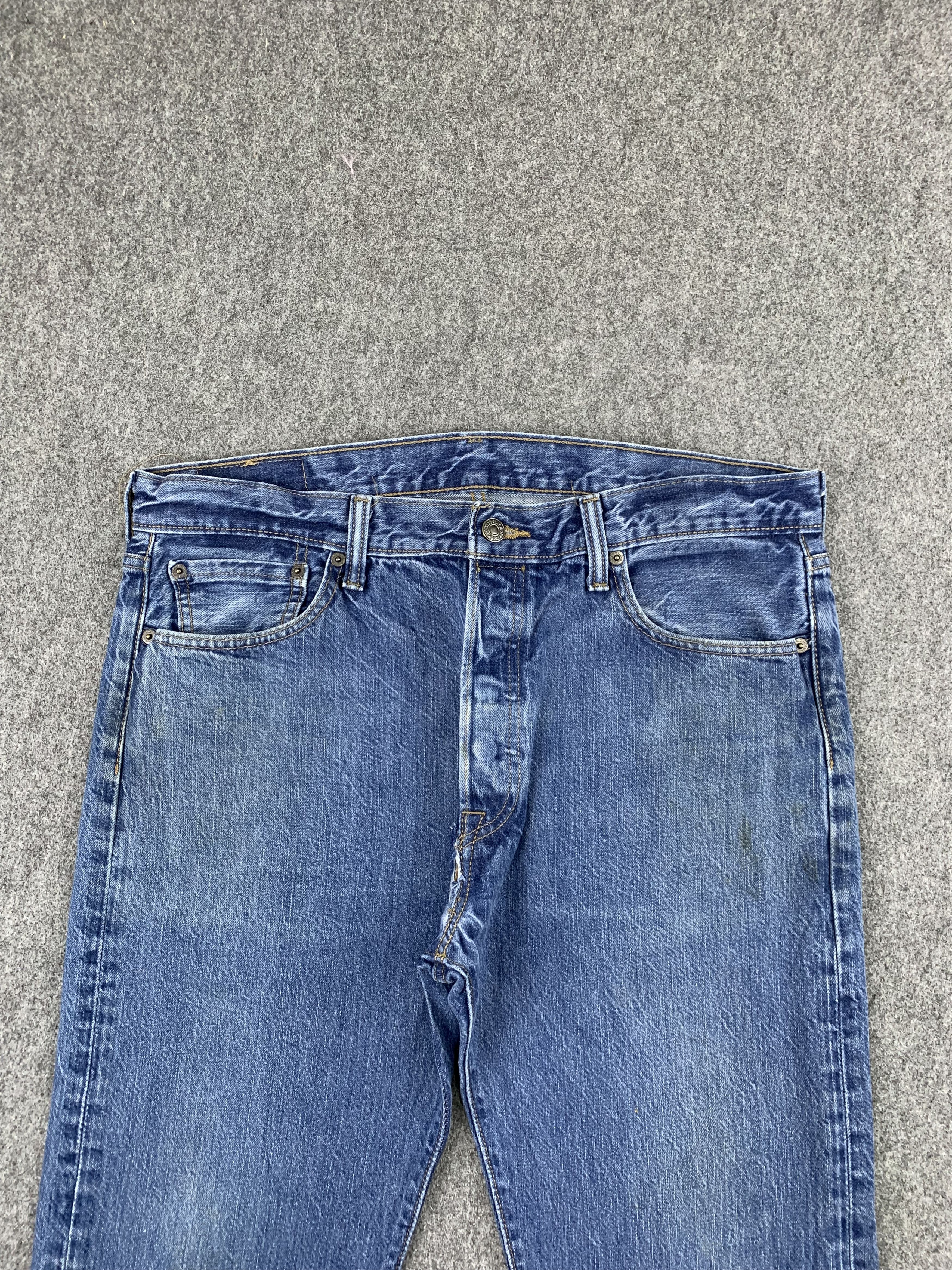 Levi's Vintage Levis 501 Light Blue Jeans DP1856 Size US 38 / EU 54 - 2 Thumbnail