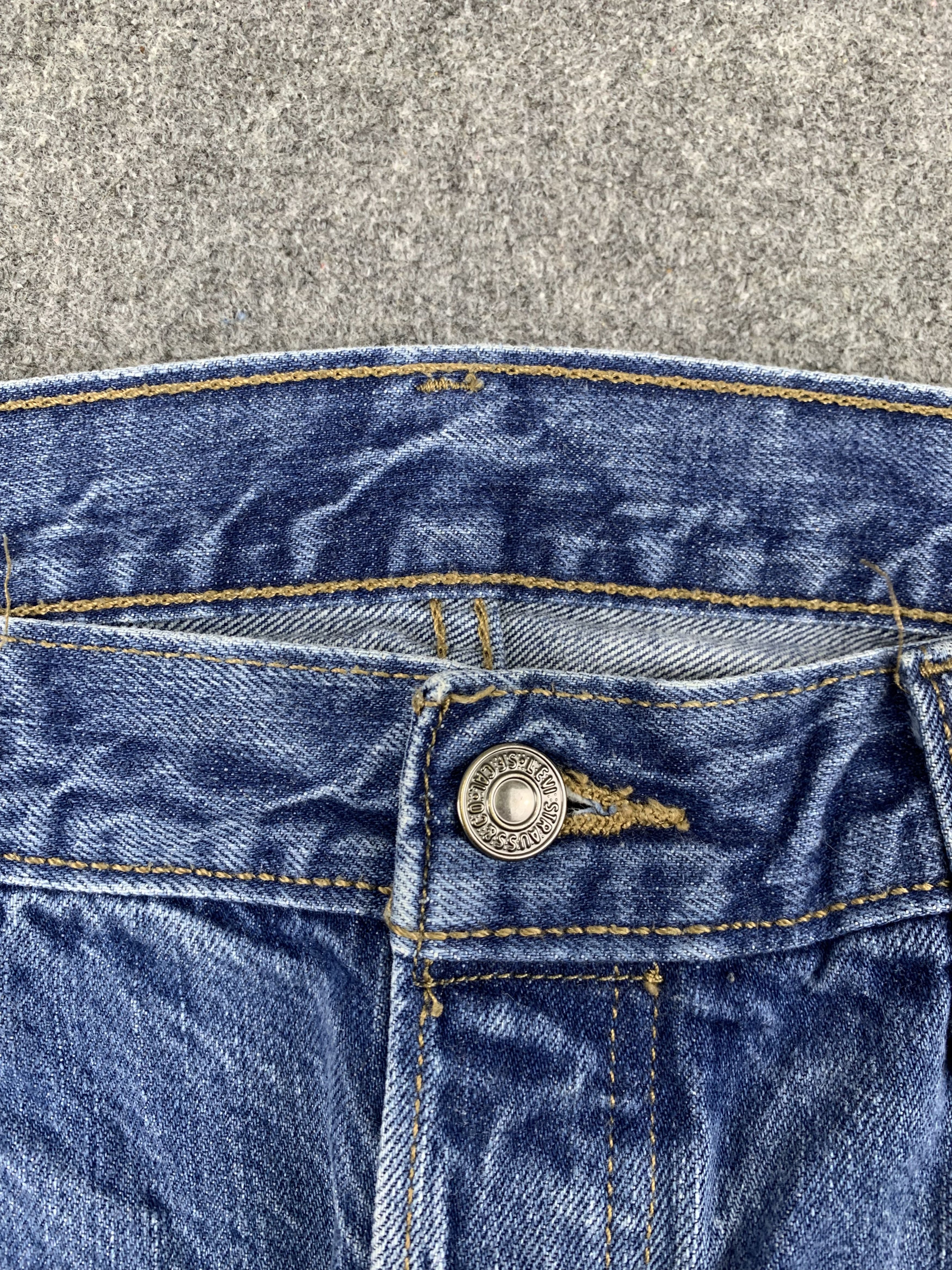 Levi's Vintage Levis 501 Light Blue Jeans DP1856 Size US 38 / EU 54 - 11 Thumbnail